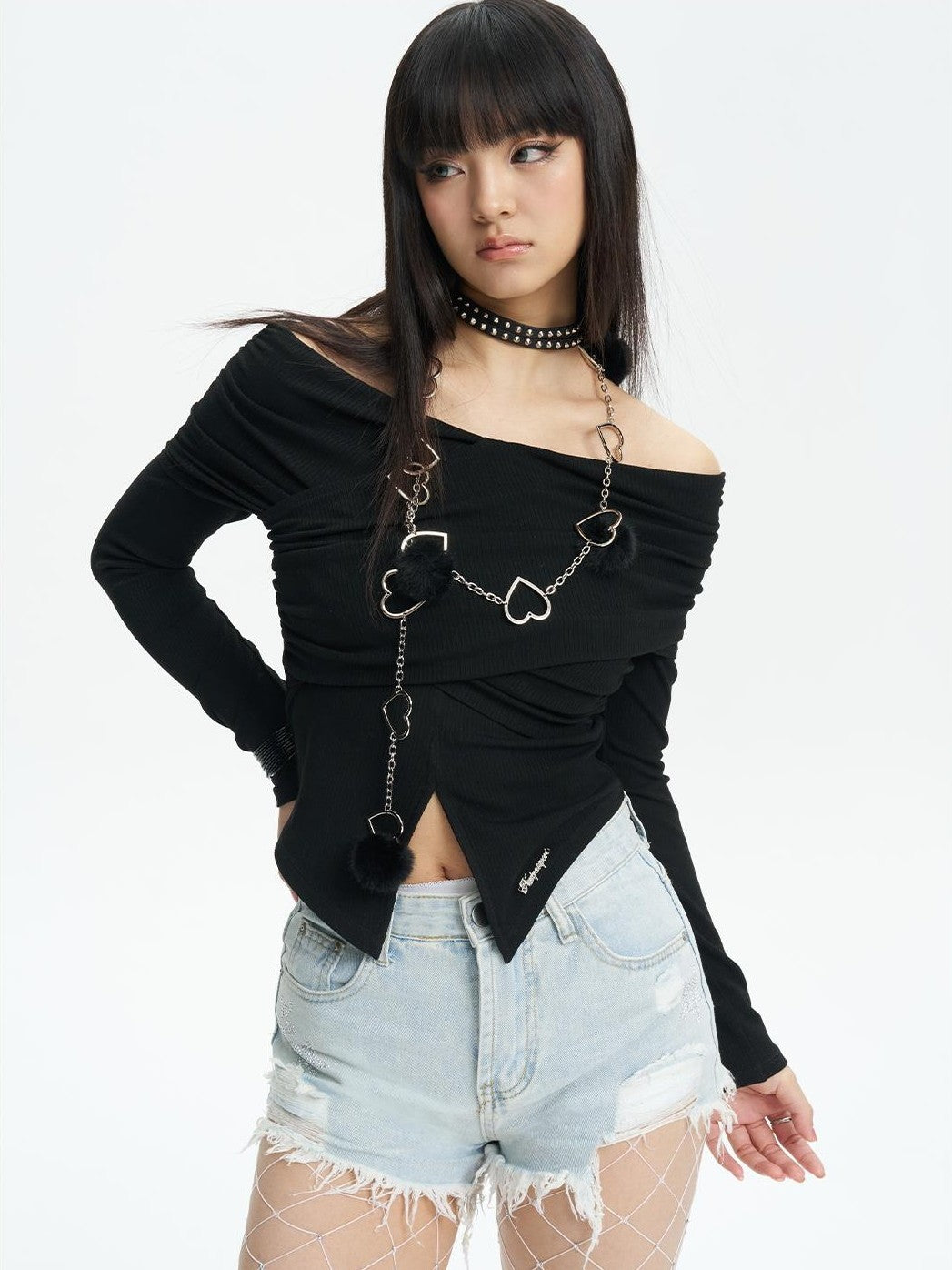 NextPassport MOF Distressed Fringe Asymmetric Straight Leg Cotton Women's Hot Pants
