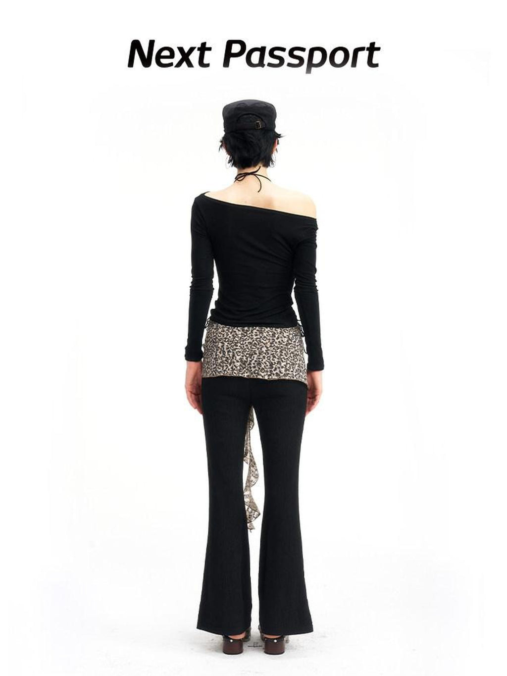 NextPassport MOF Leopard Knit Natural Waist Women's Polyester Elastane Blend Flare Pants
