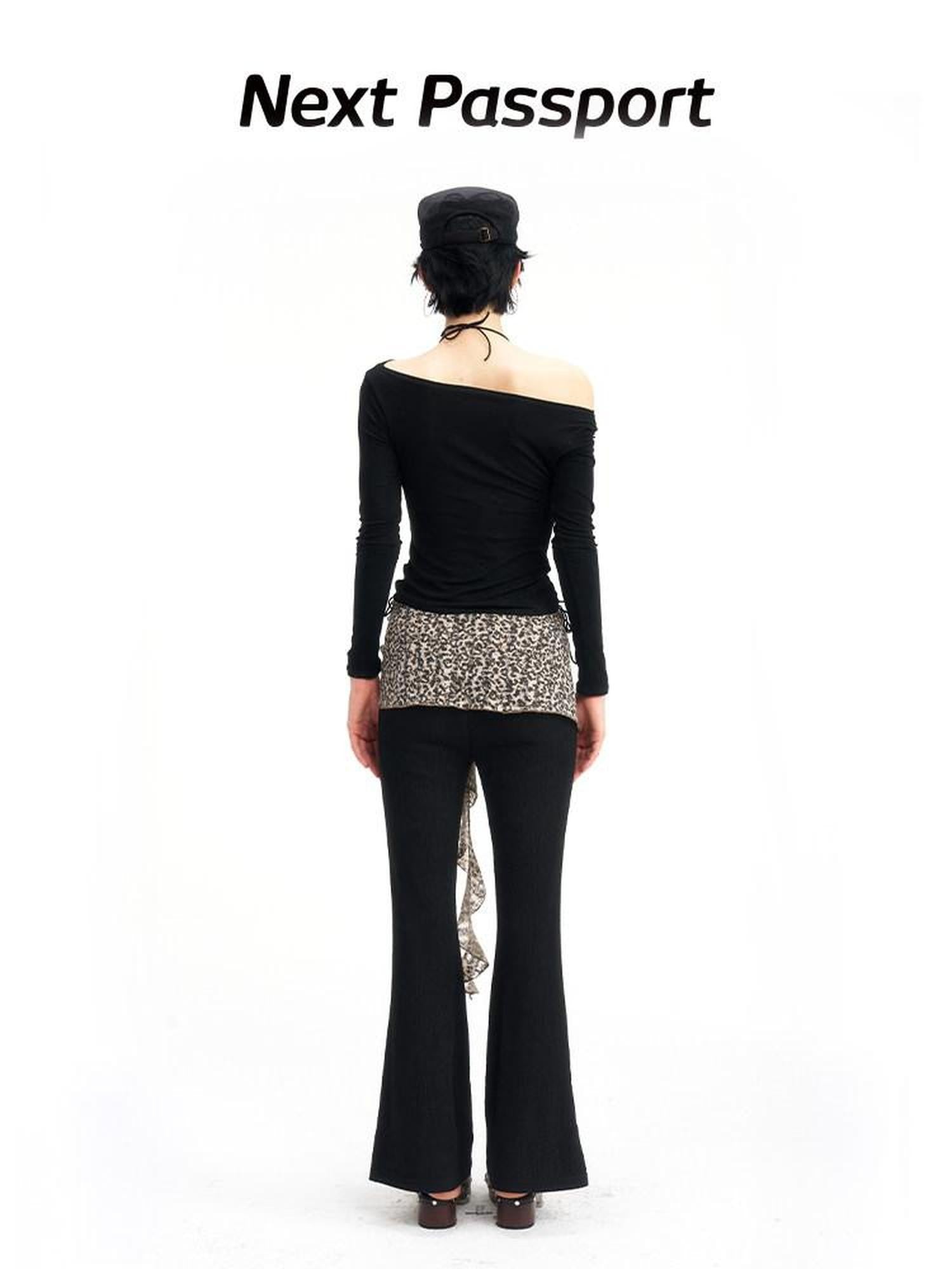 NextPassport MOF Leopard Knit Natural Waist Women's Polyester Elastane Blend Flare Pants