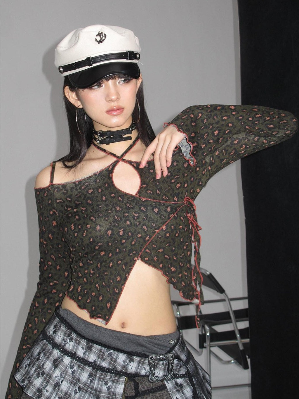 NextPassport MOF Leopard Print Tie Strap One Shoulder Women's Knit Long Sleeve T-shirts