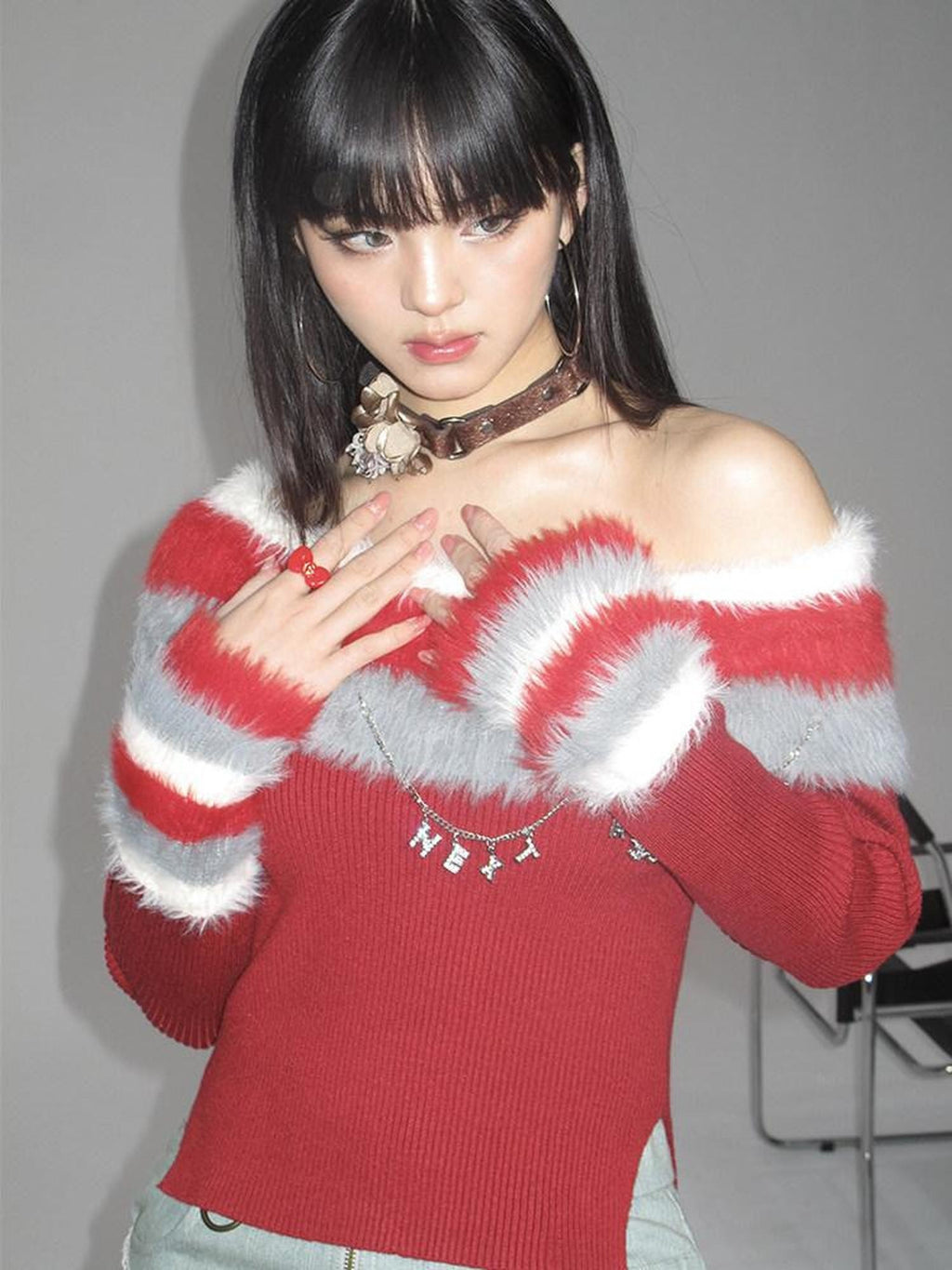 NextPassport MOF Red Convertible Fur Collar Boat Neck Women's Viscose Off-shoulder Sweaters