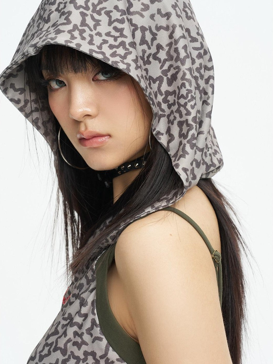 NextPassport MOF Red Rhinestone Leopard Print Hooded Women's Lightweight Tank Tops