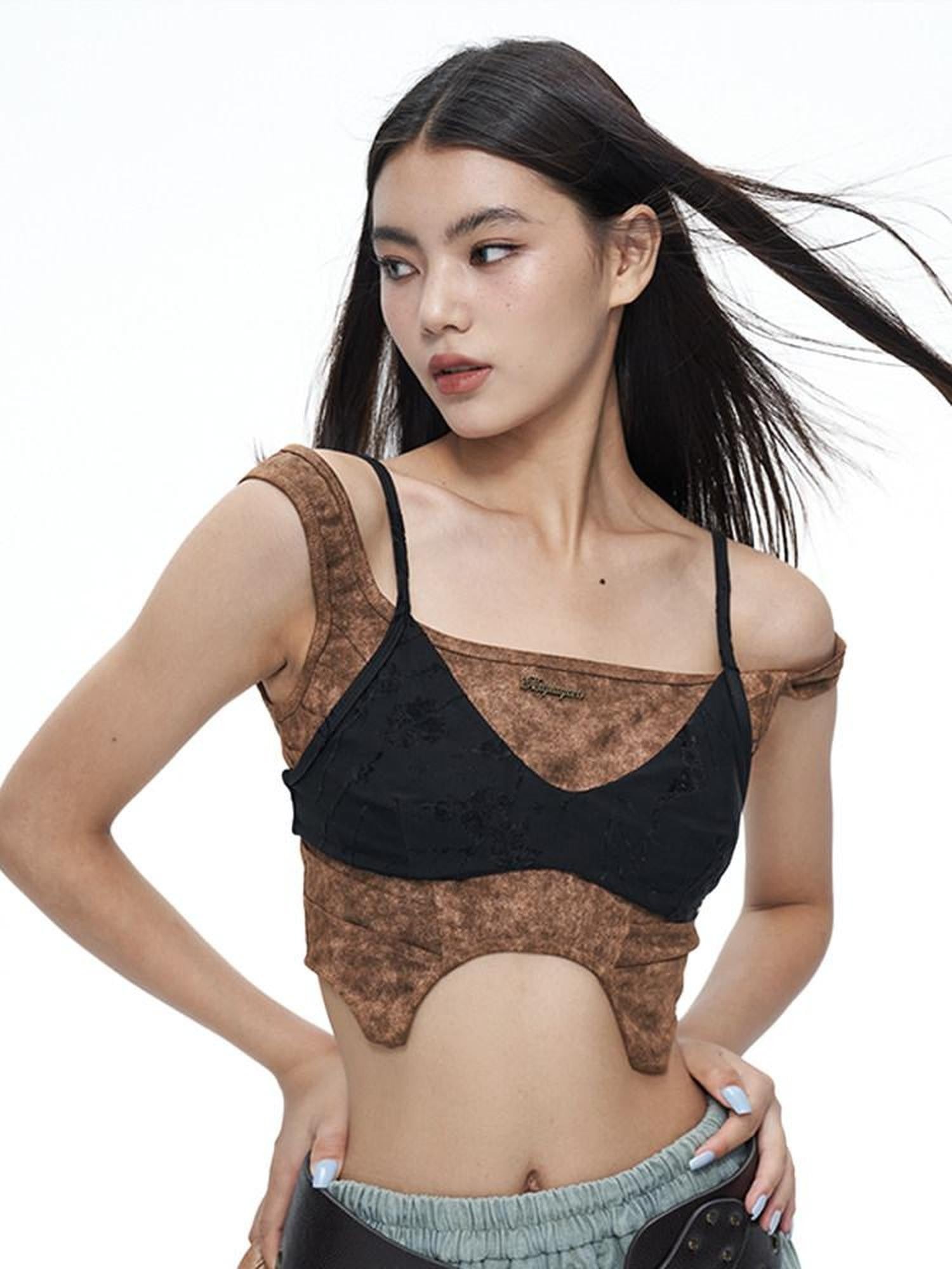 NextPassport MOF Wasteland Brown Shark Pleat Vest Women's Cotton Matching Skirt Sets