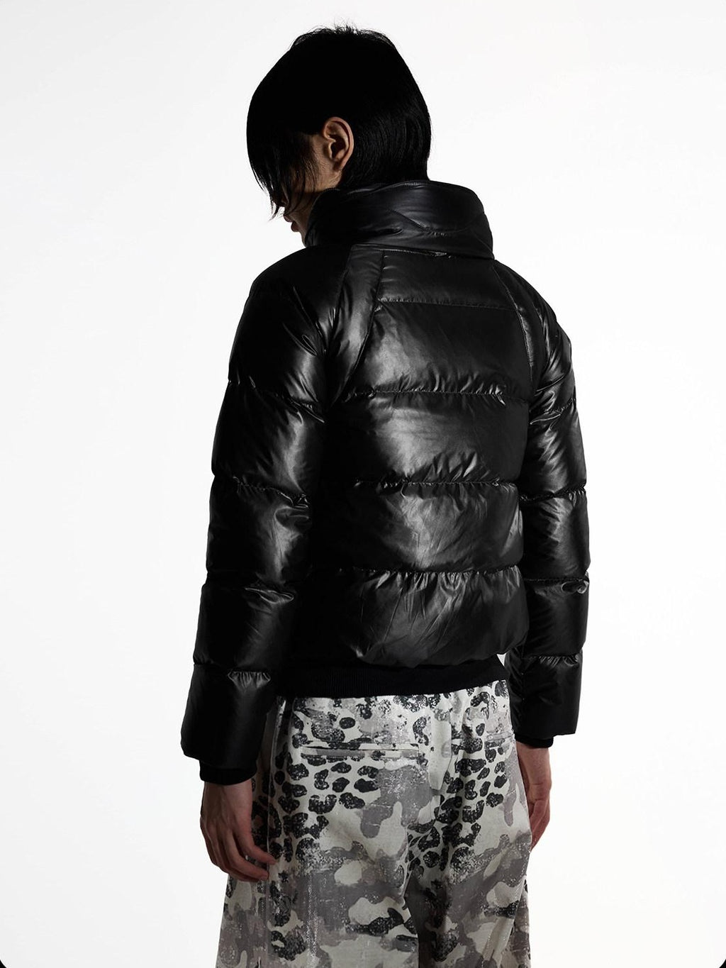 Night Lab Shiny Warm Fleece Hooded Regular Fit Youth Black Zip Pockets Down Jackets