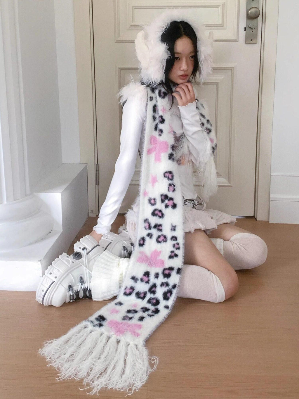 No nuts Cute Bow Leopard Print Women's Faux Mink Knit Extra Long Warm Scarves & Shawls