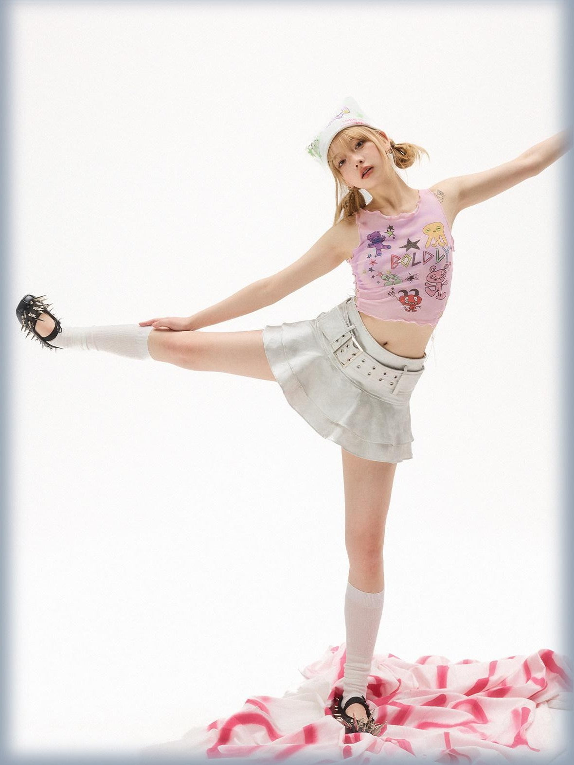 No nuts Pink Double Layer Mesh Graffiti Waist Cutout Slim Women's Polyester Tank Tops