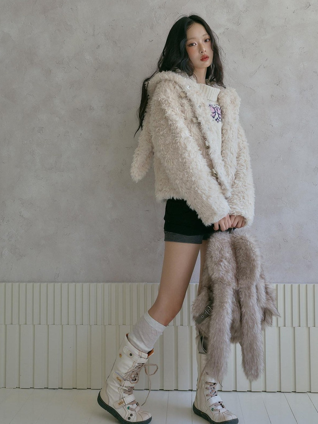 No nuts Studded Bow Rabbit Ear Fluffy Women's Eco Polyester Lined Faux Fur Coats