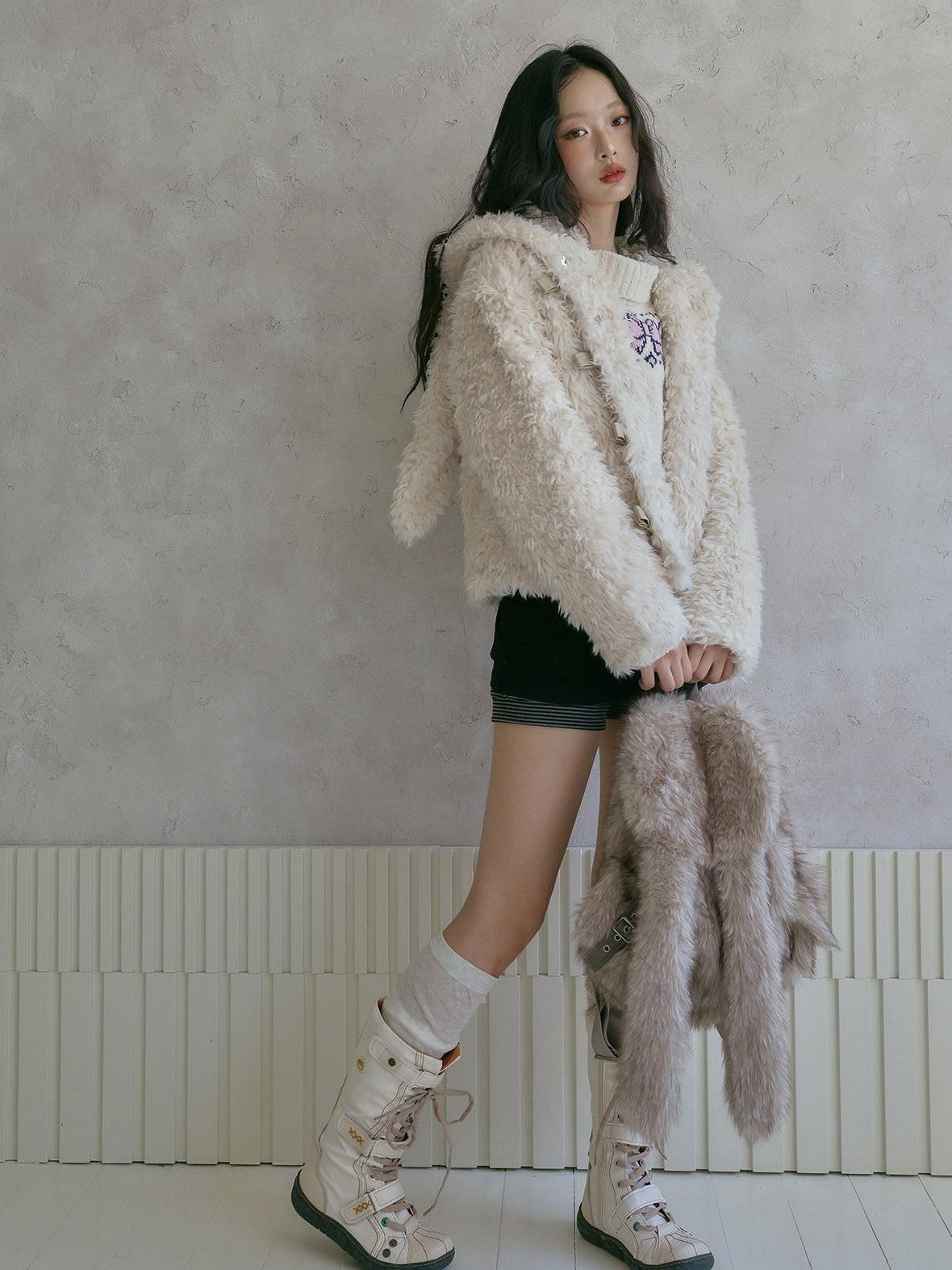 No nuts Studded Bow Rabbit Ear Fluffy Women's Eco Polyester Lined Faux Fur Coats