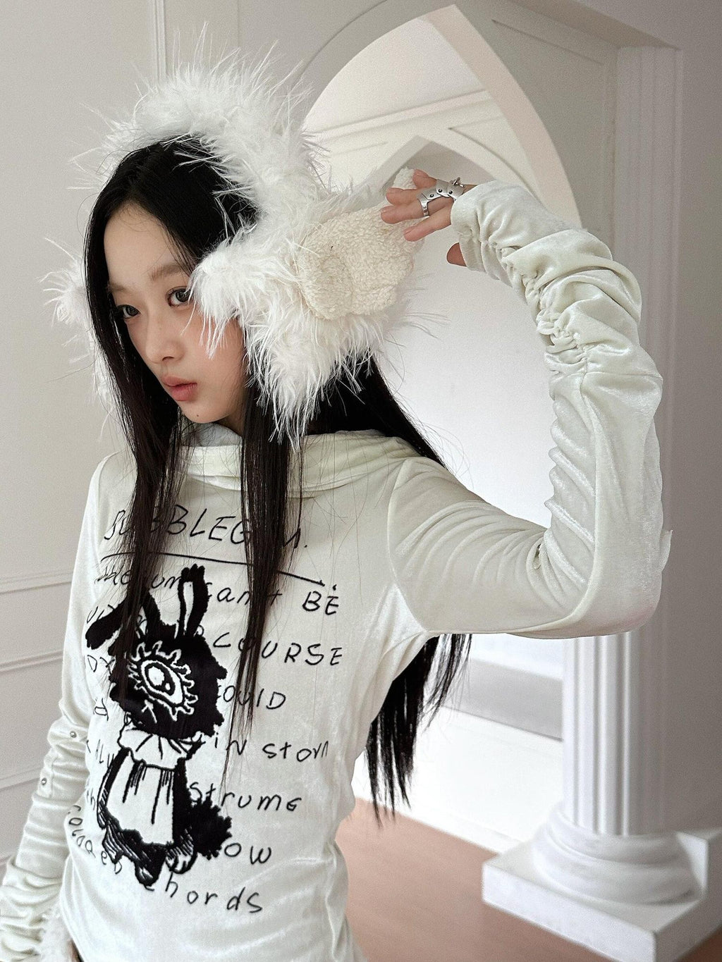 No nuts White Cute Angel Wing Star Earmuffs Women's Plush Clothing Accessories