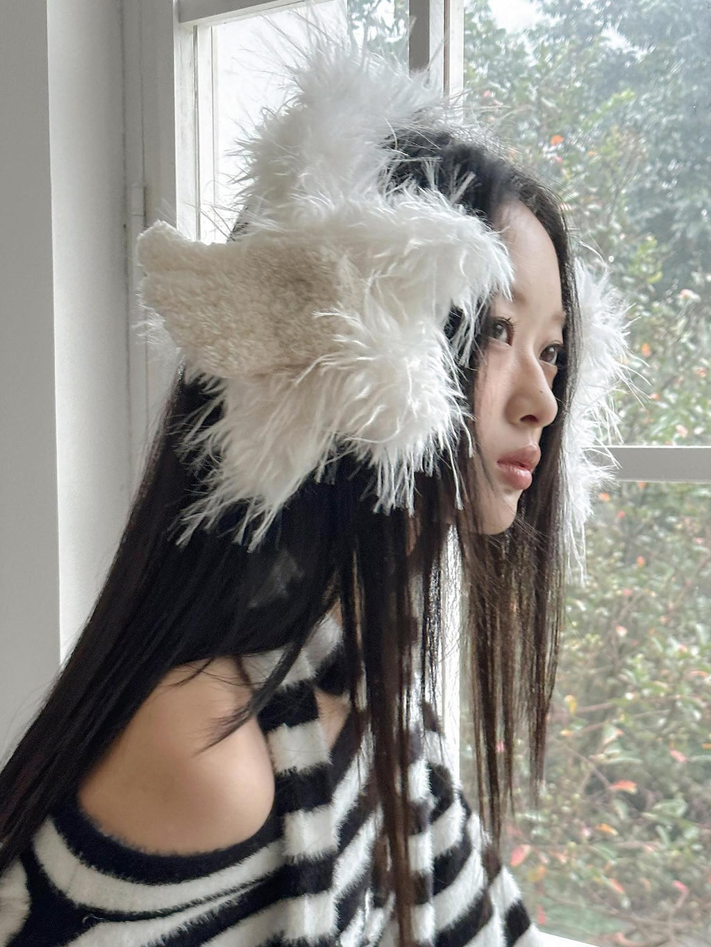 No nuts White Cute Angel Wing Star Earmuffs Women's Plush Clothing Accessories