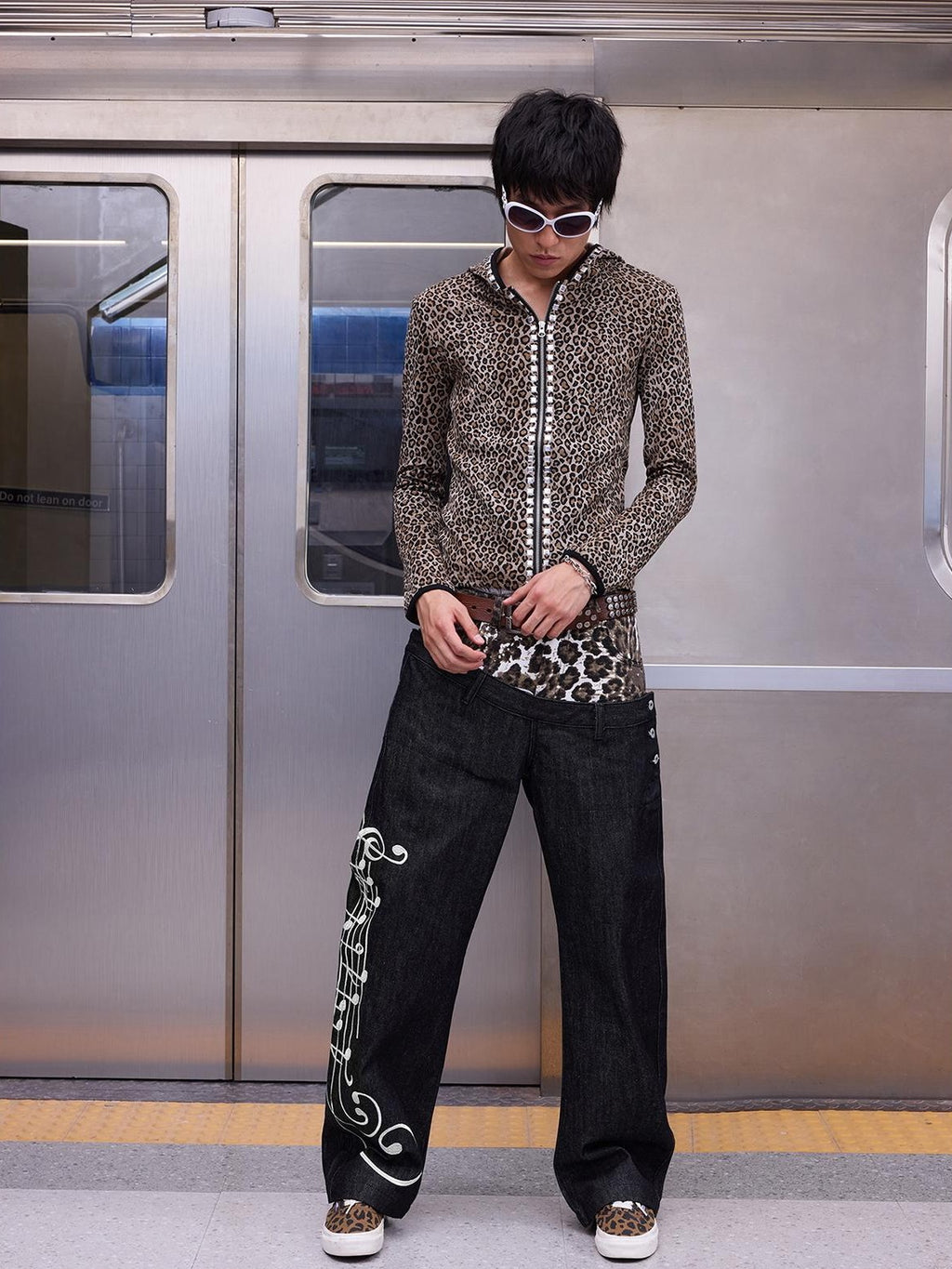 NumbAsia Leopard Print Musical Note Embroidered Slanted Waist Women's Cotton Baggy Selvedge Jeans