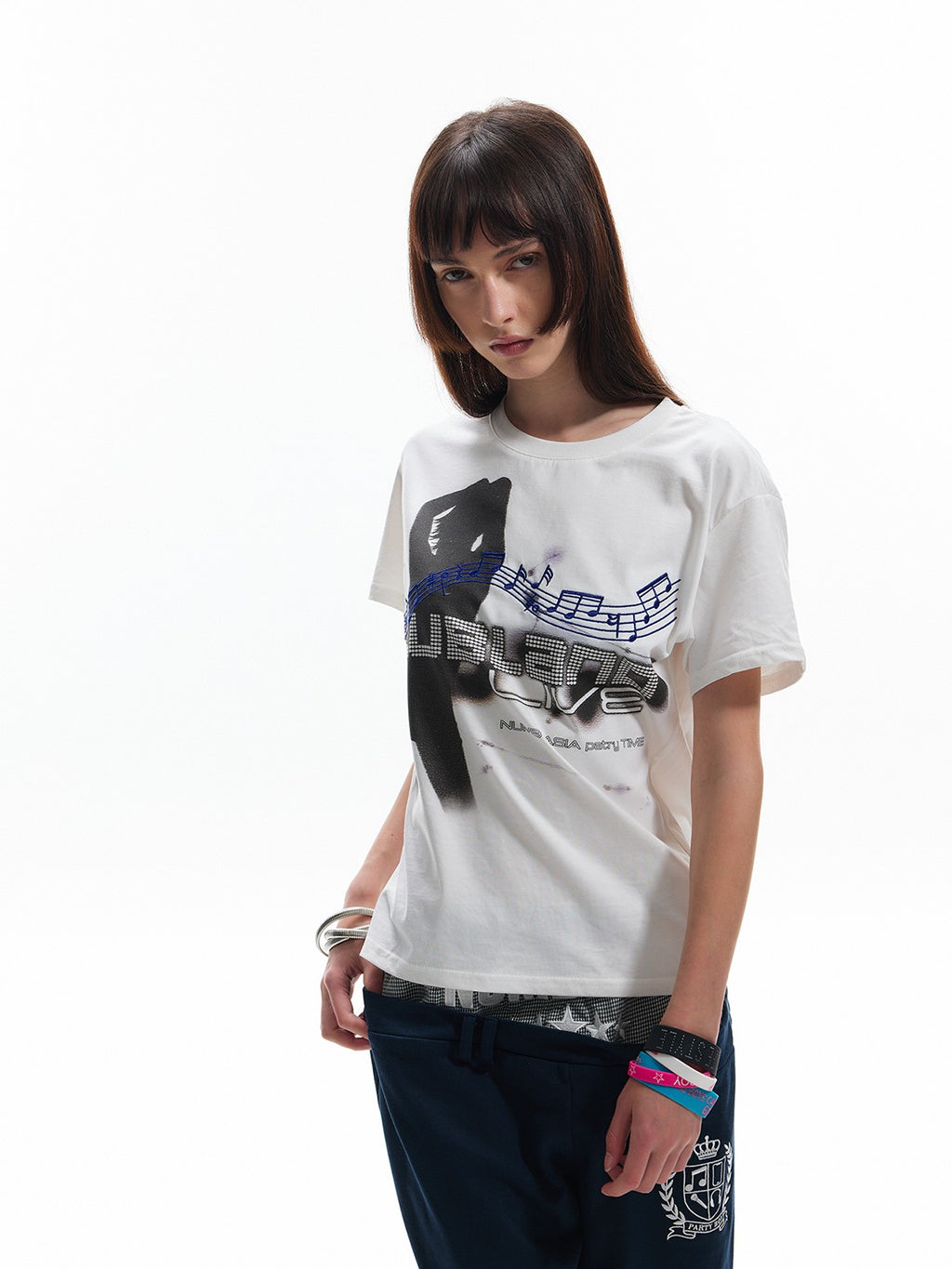 NumbAsia Street Character Electronic Note Embroidery Women's Short Sleeve T-shirts