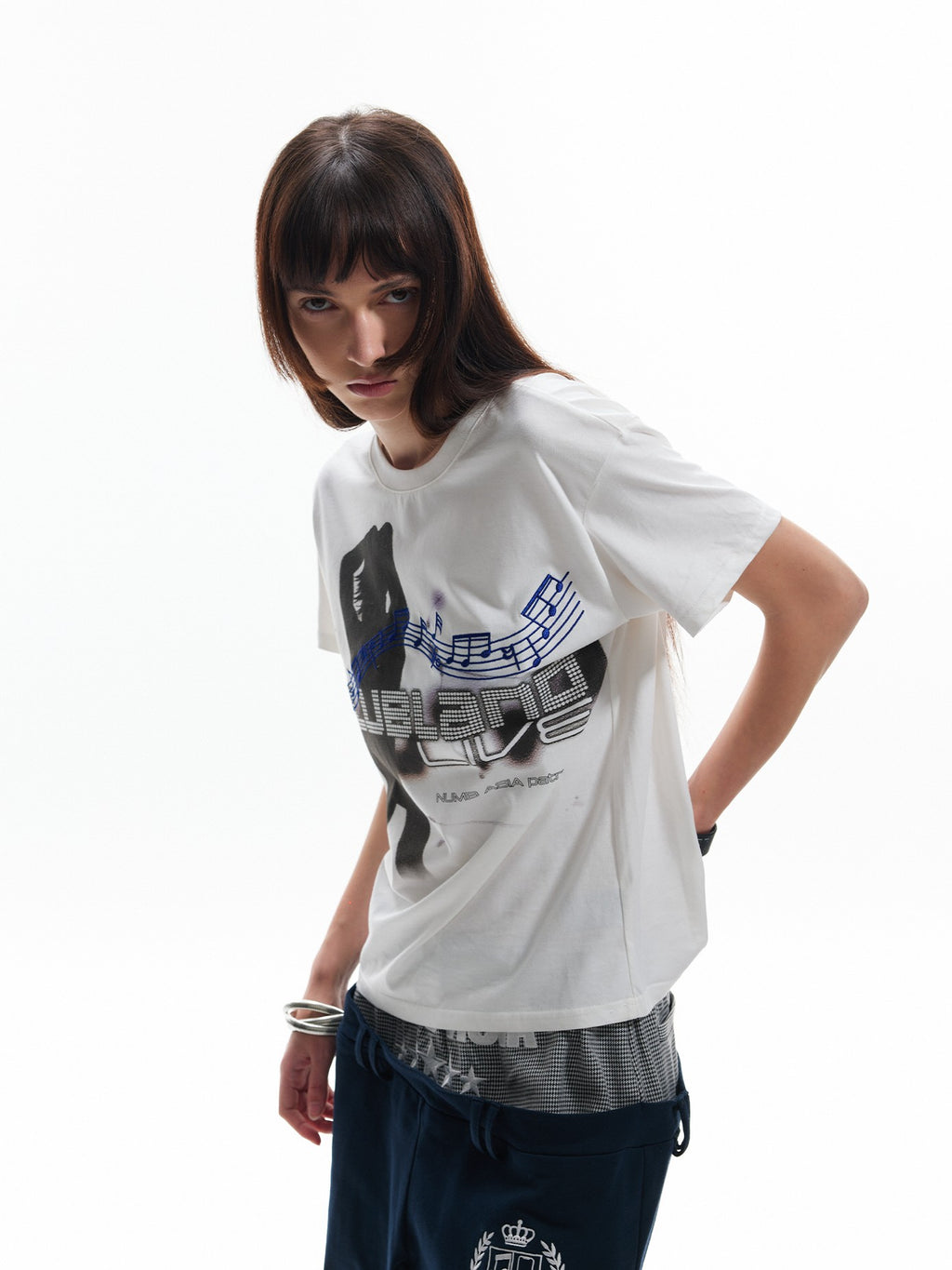 NumbAsia Street Character Electronic Note Embroidery Women's Short Sleeve T-shirts