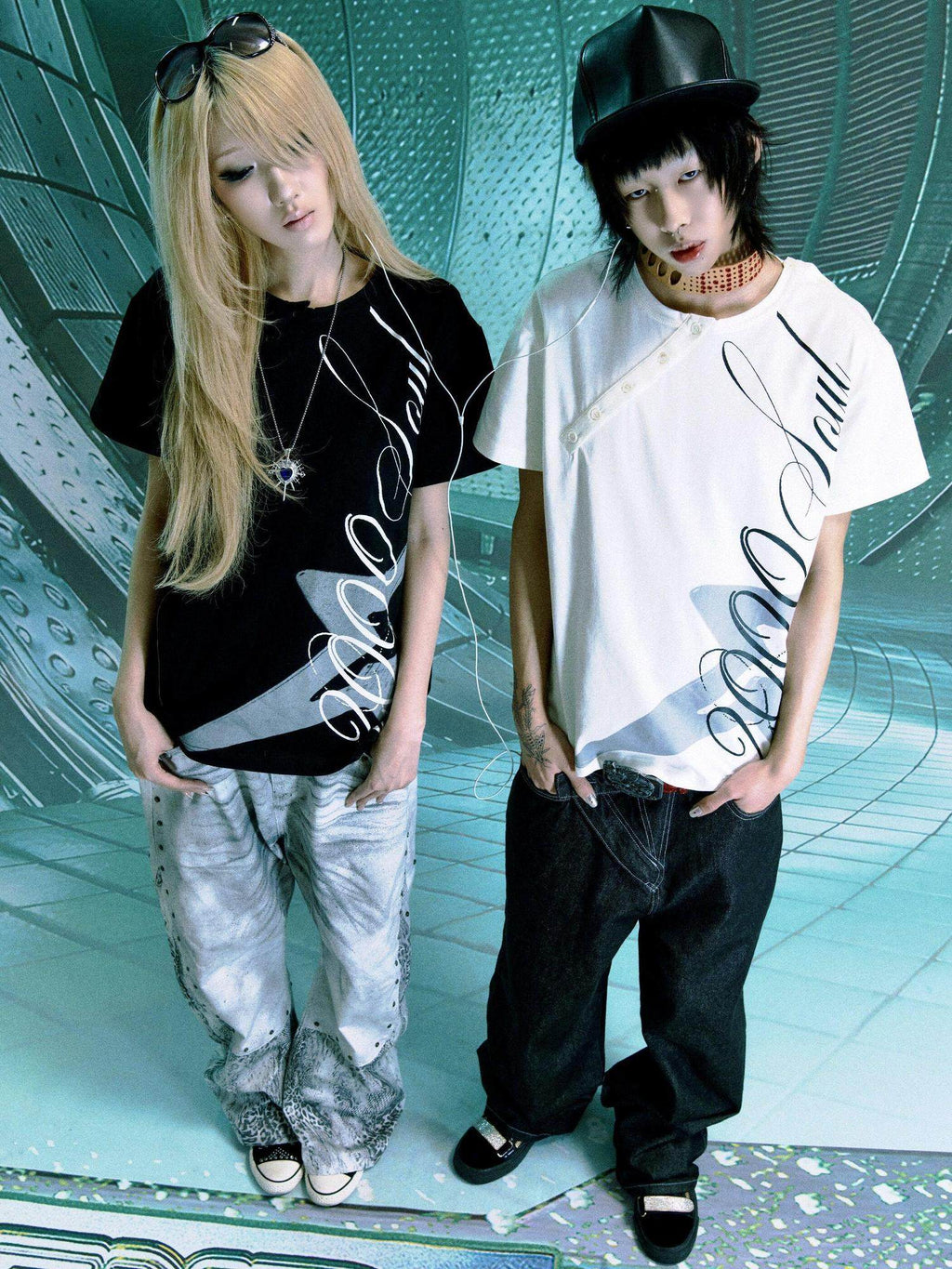 PAIKI 100 Percent Cotton Sorona Rock Print Asymmetric Neck Unisex Short Sleeve T-Shirts