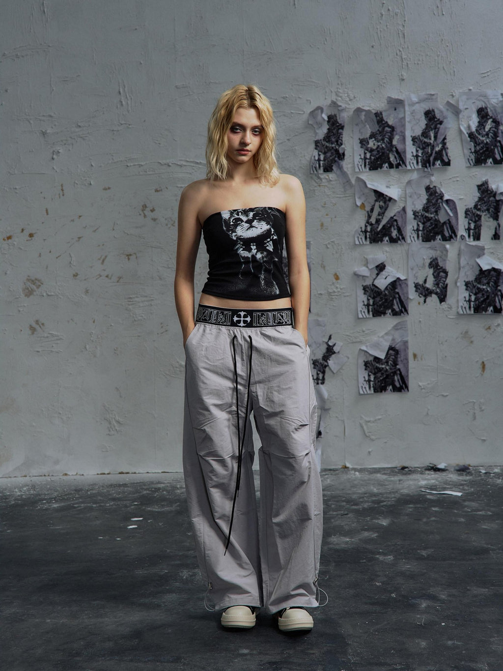 PAIKI Breathable Velvet Embroidered Mid Rise Drawstring Casual Youth Wide-Leg Pants