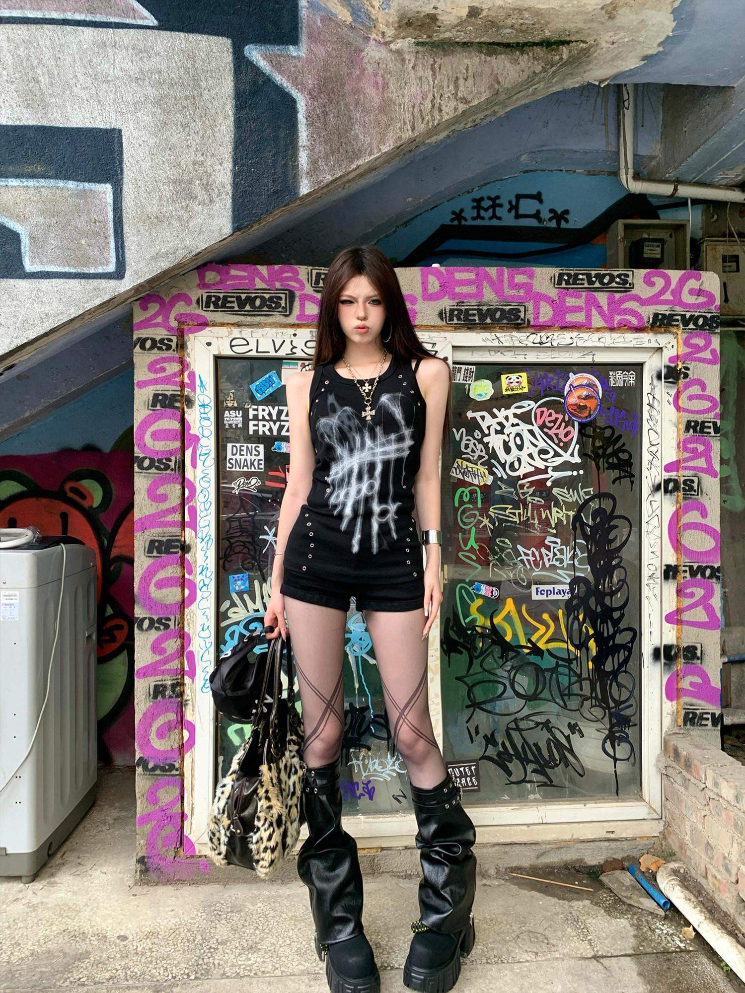 PAIKI Colorfast Slim Skull Demon Print Crewneck Unisex Cotton Black Tank Tops