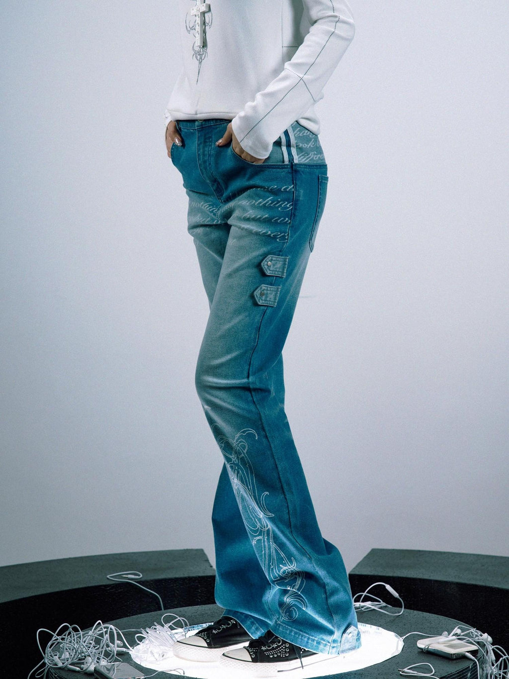 PAIKI Digital Print 100 Percent Cotton Mid Rise Slim With Pockets Unisex Straight Jeans
