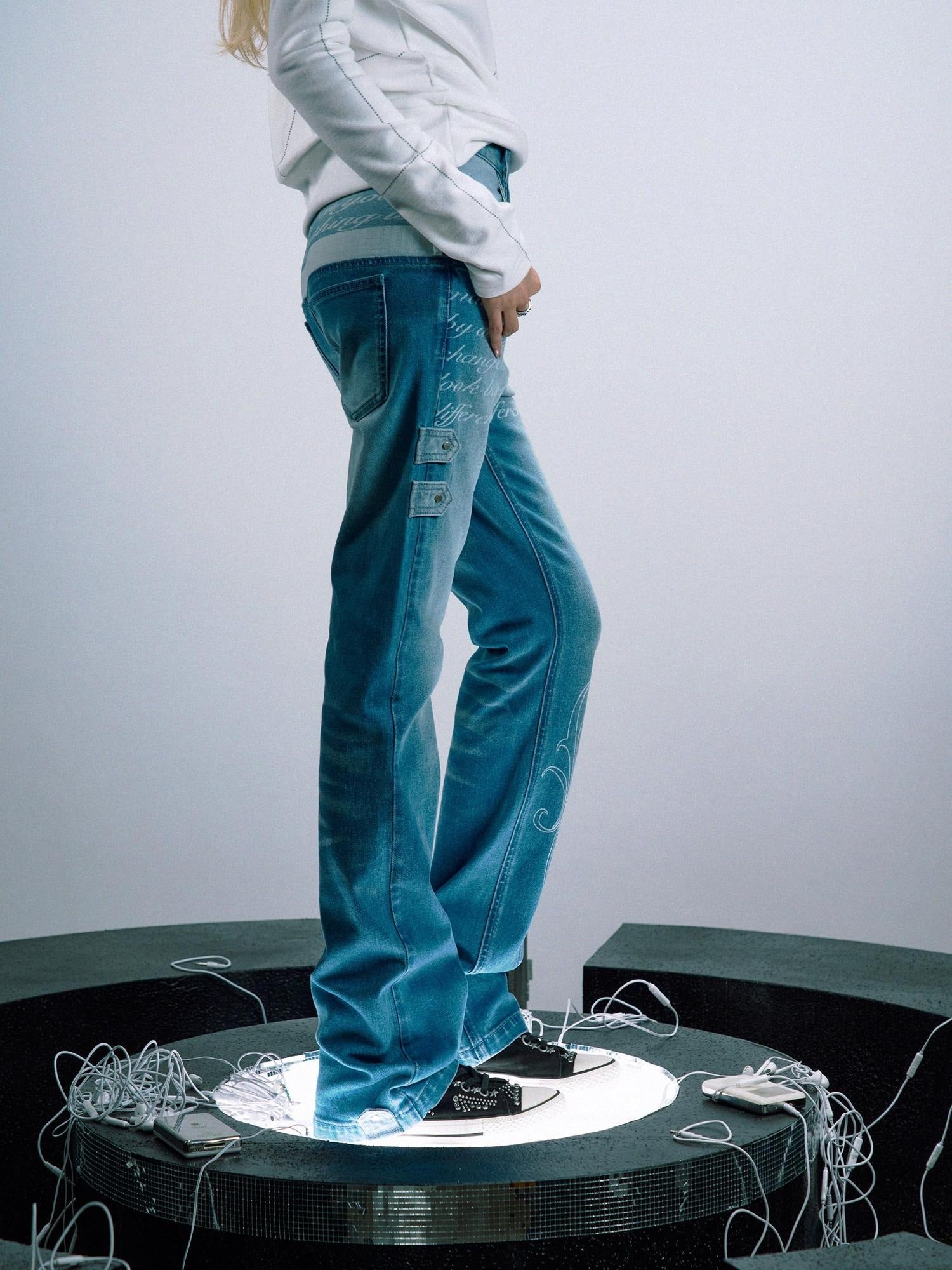 PAIKI Digital Print 100 Percent Cotton Mid Rise Slim With Pockets Unisex Straight Jeans