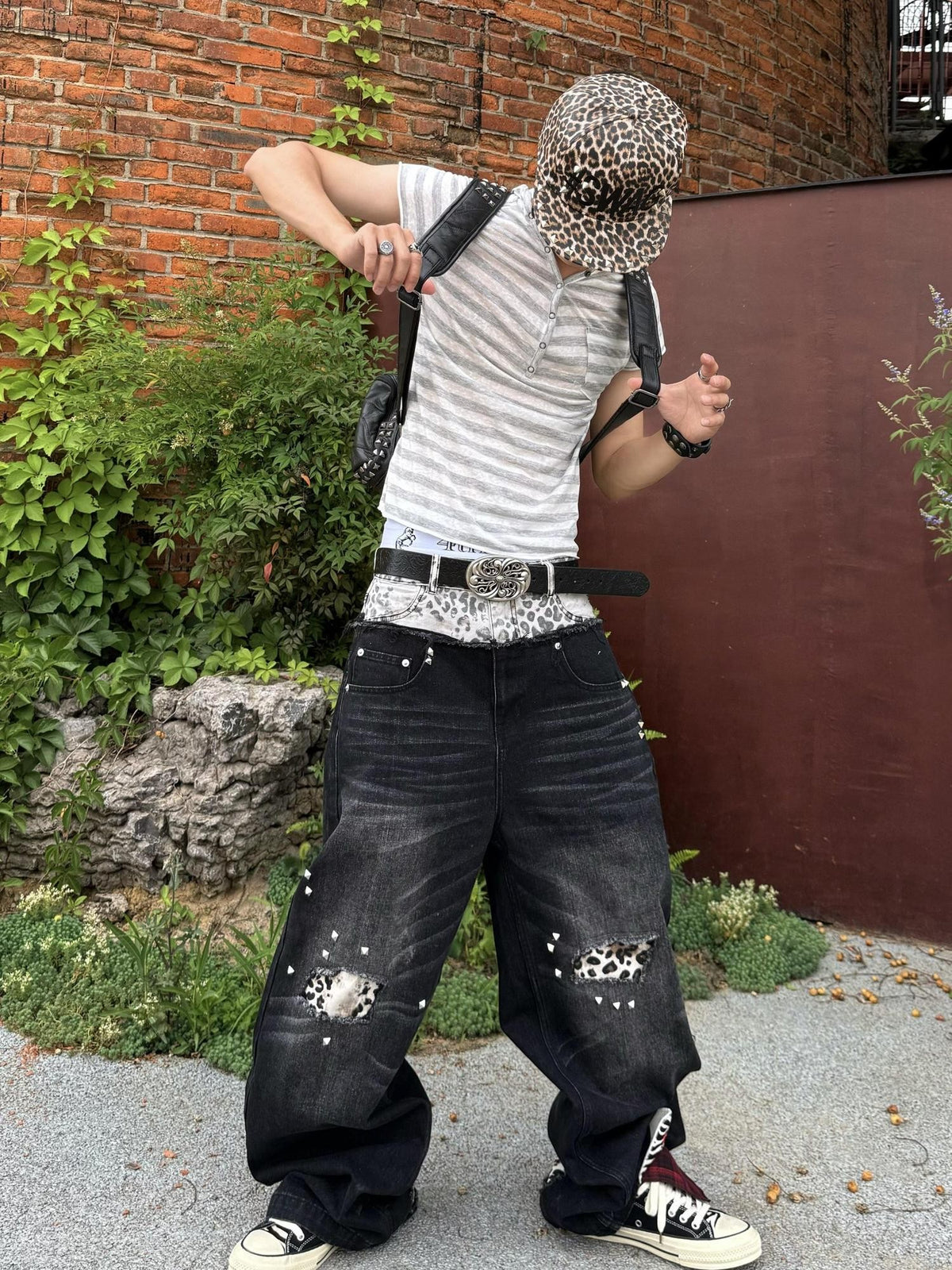 PAIKI Double Waist Leopard Print Rivet Curved Women's Distressed Jeans