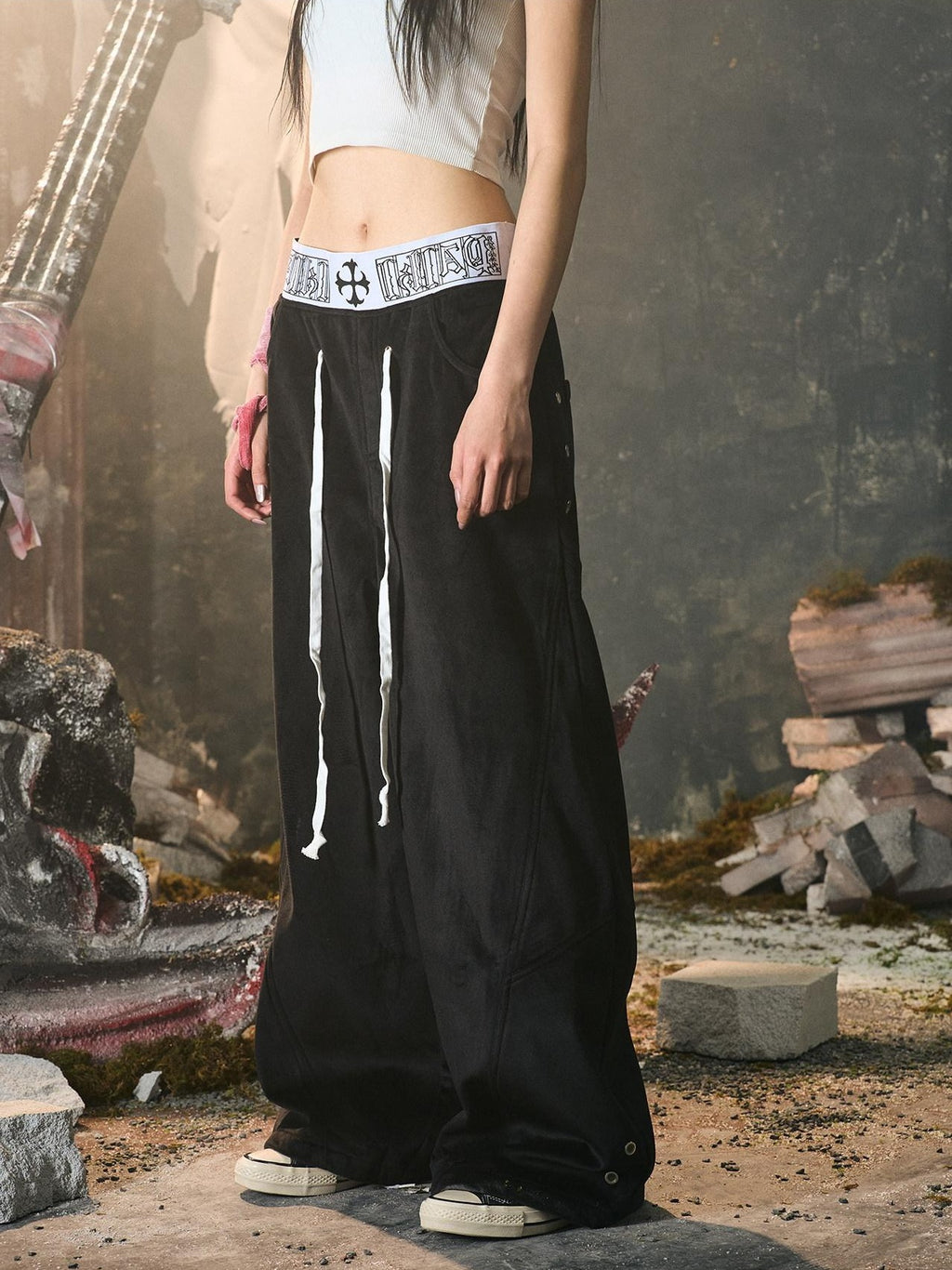 PAIKI Embroidered Distressed Midrise Drawstring Loose Black Velvet Denim Wide-Leg Jeans