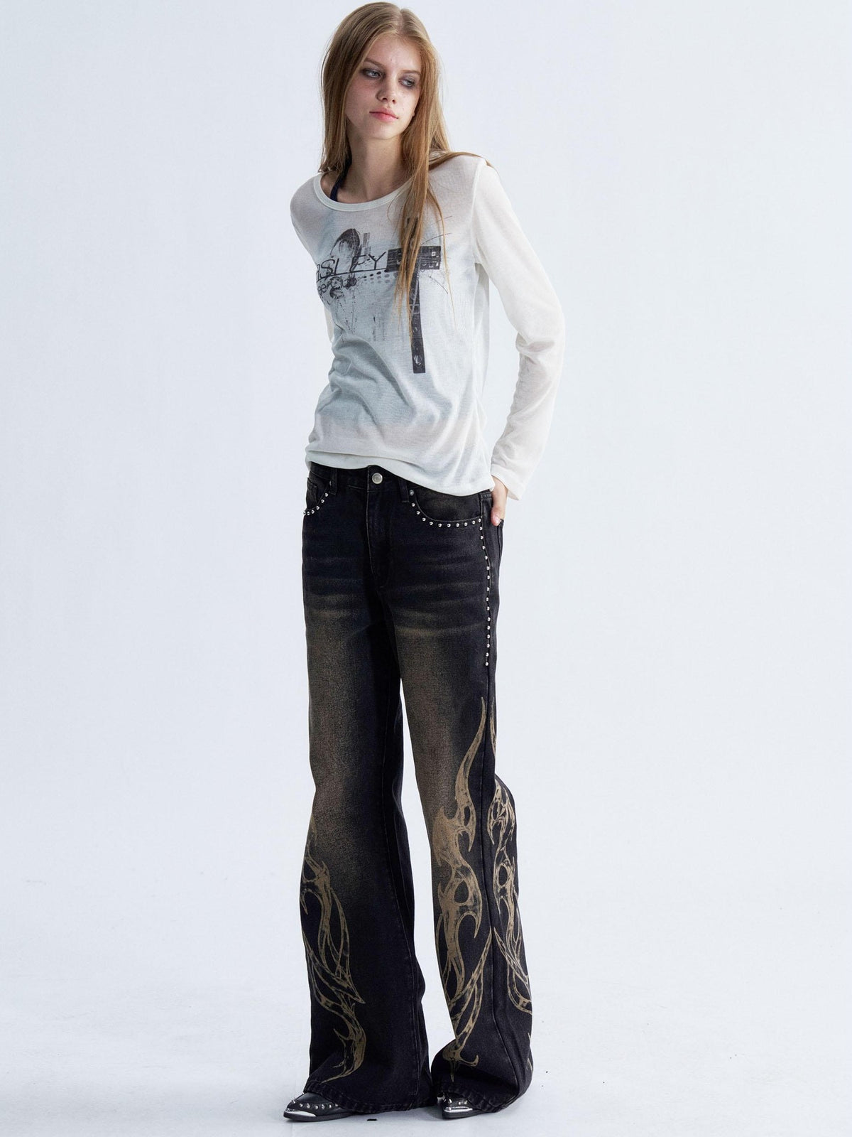 PAIKI Flame Print Studded Washed Distressed Low Rise Women's Denim Straight Jeans