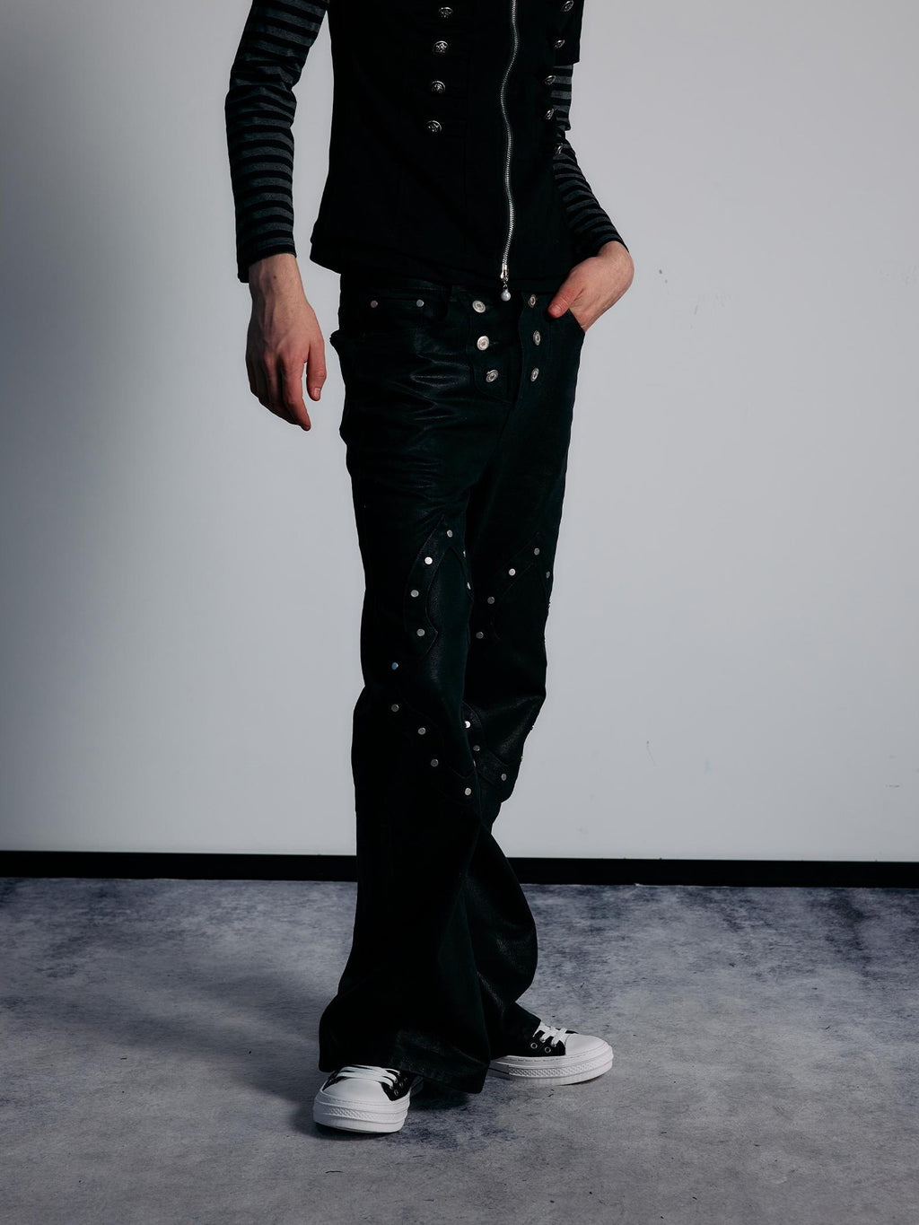 PAIKI Geometric Rivet Coated High Waist Women's Slim Fit Bootcut Jeans