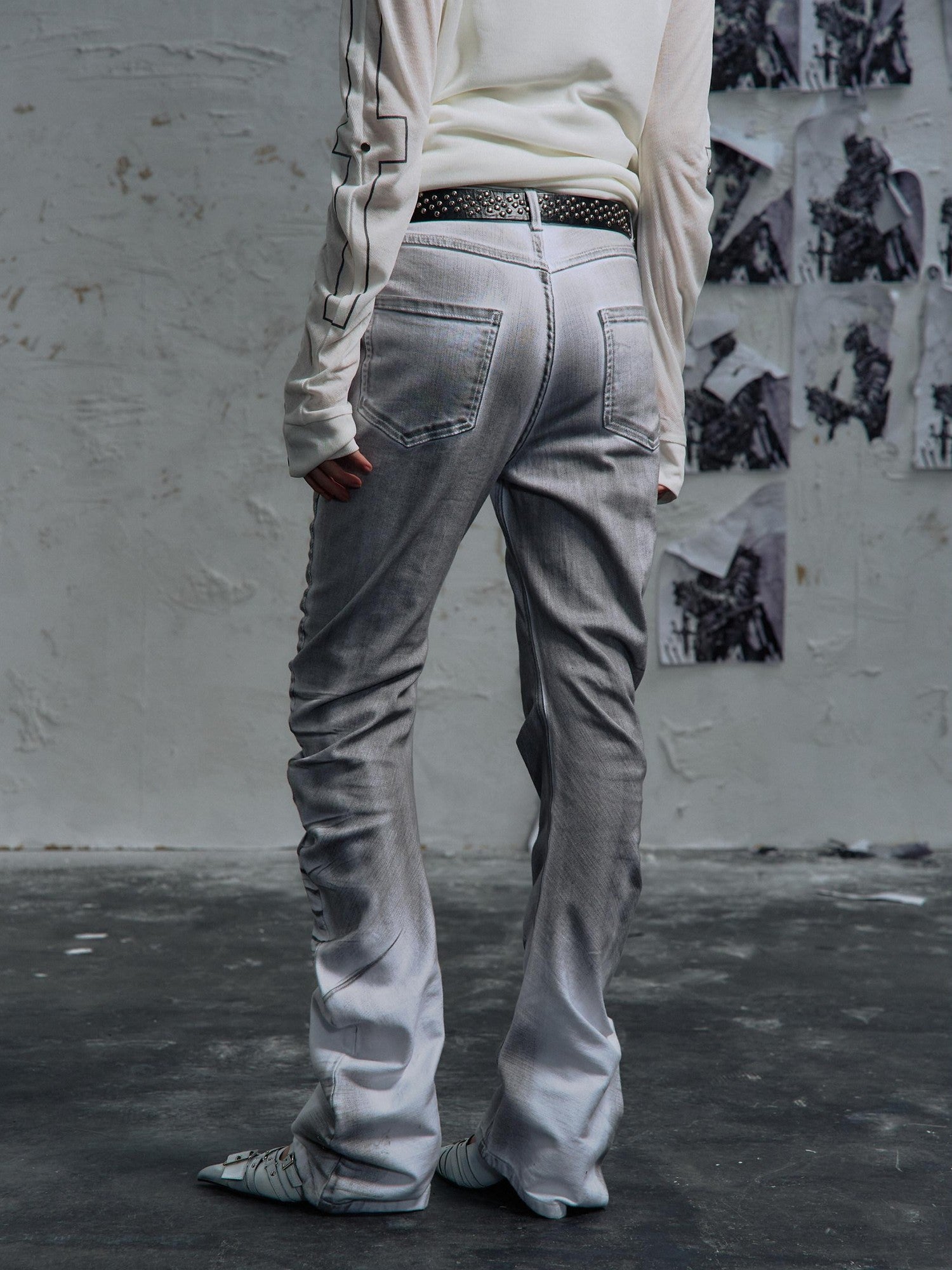 PAIKI High Stretch Studded Washed Low Rise Loose White Denim Zip Fly Straight Jeans