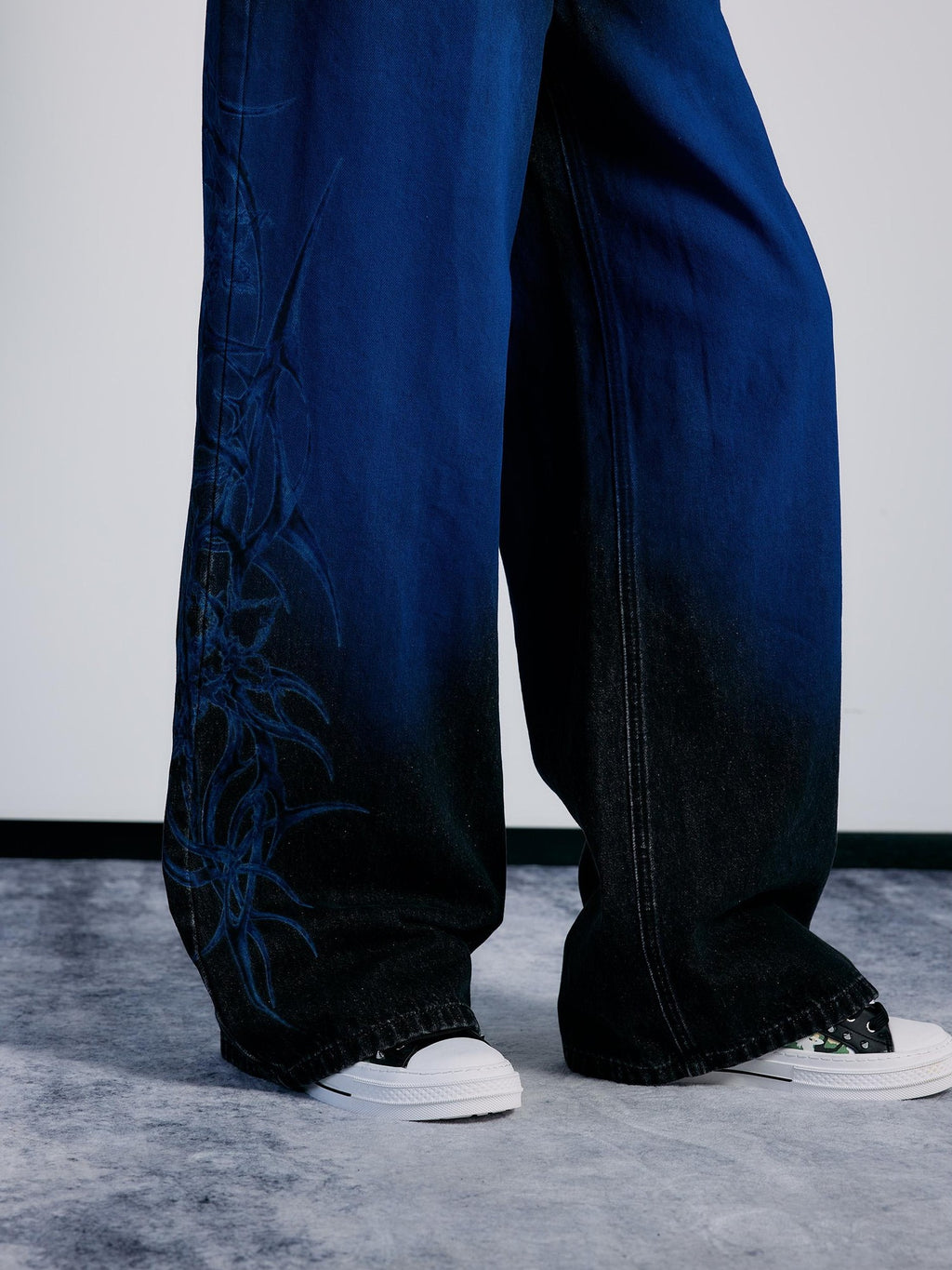 PAIKI Ice Flame Totem Wash Distressed Women's Cotton Straight Jeans