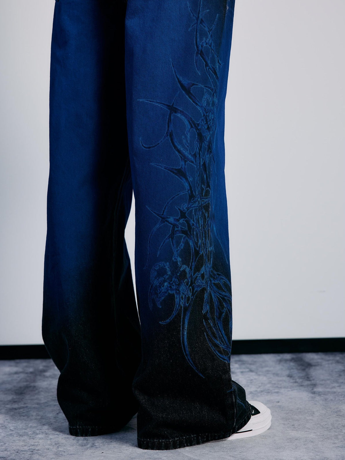 PAIKI Ice Flame Totem Wash Distressed Women's Cotton Straight Jeans