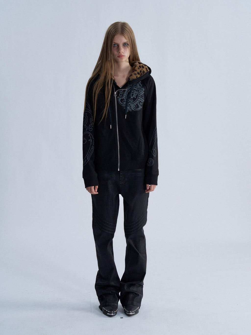 PAIKI Leopard Print Rhinestone Graphic Women's Cotton Zip-up Hoodies