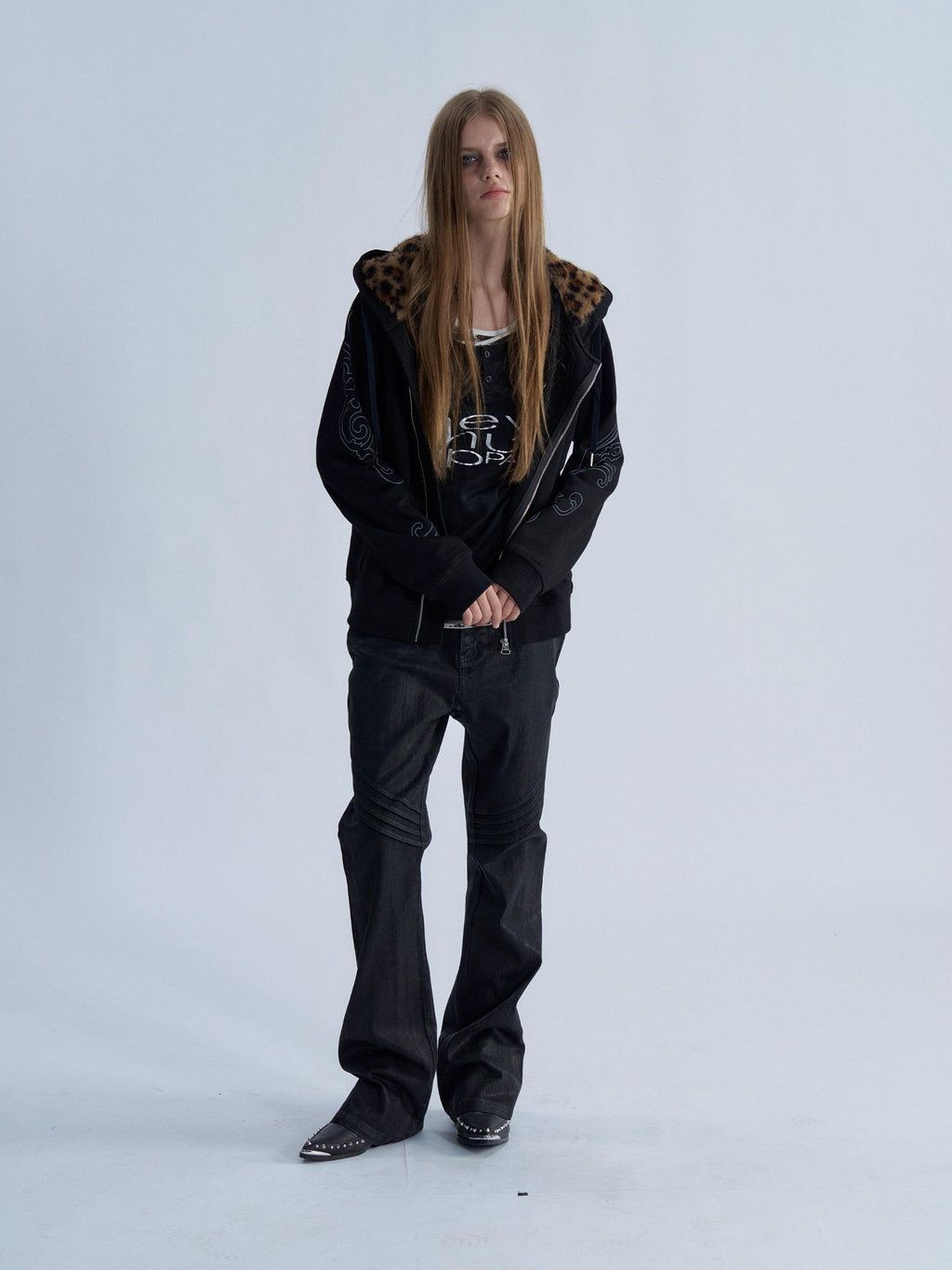 PAIKI Leopard Print Rhinestone Graphic Women's Cotton Zip-up Hoodies