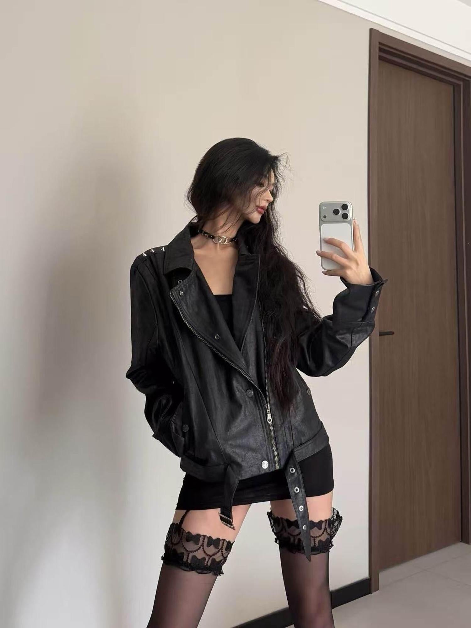 PAIKI Matte Pu Slim Fit Teen Casual Lapel Graphic Metal Cuff Black Leather Jackets