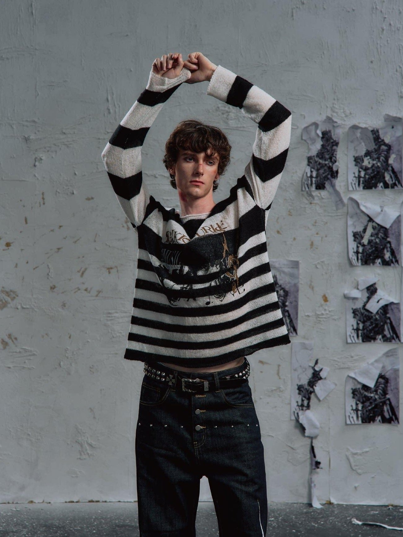 PAIKI Minimal Commuter Letter Print Black White Stripes Unisex Knit Sweaters