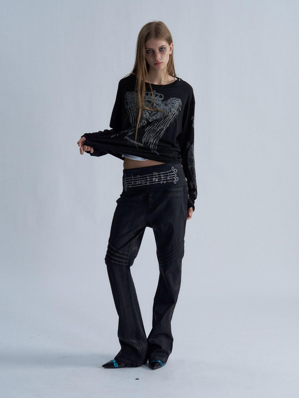 PAIKI Music Rock Embroidered Low Waist Women's Slim Jeans