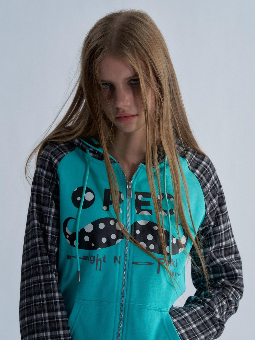PAIKI Plaid Raglan Sleeve Moustache Print Cotton Women's Zip-up Hoodies