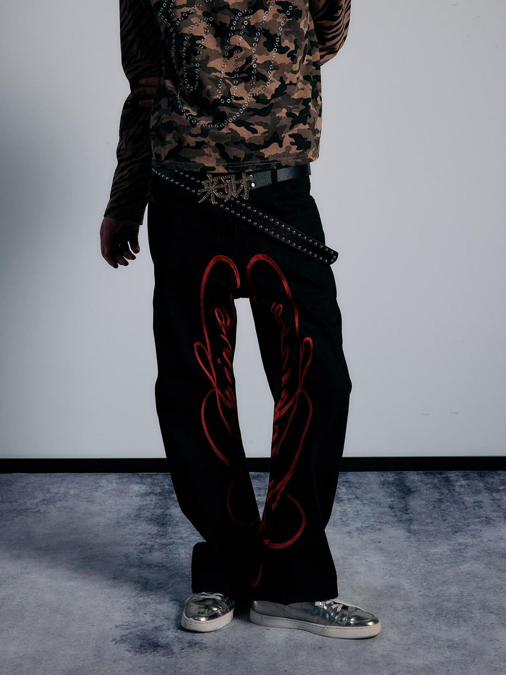 PAIKI Red Floral Letter Embroidery Women's Cotton Bootcut Jeans