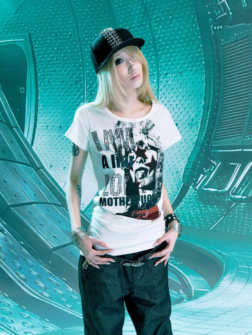 PAIKI Rhinestone Abstract Print Slim Fit Unisex Sorona Crew Neck Short Sleeve T-Shirts
