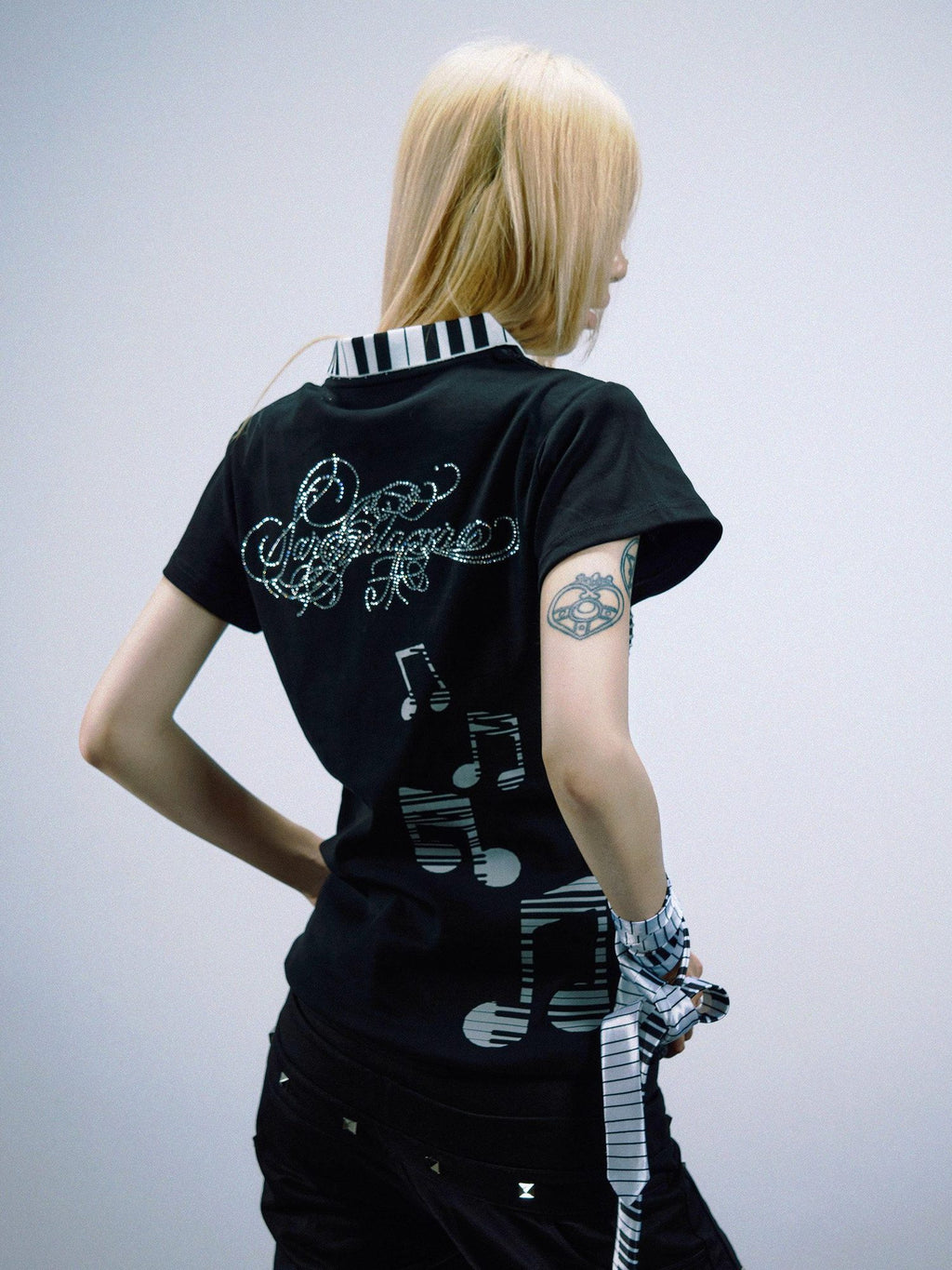 PAIKI Rhinestone Print Zipper Polo Collar Unisex Sorona Black Short Sleeve T-Shirts