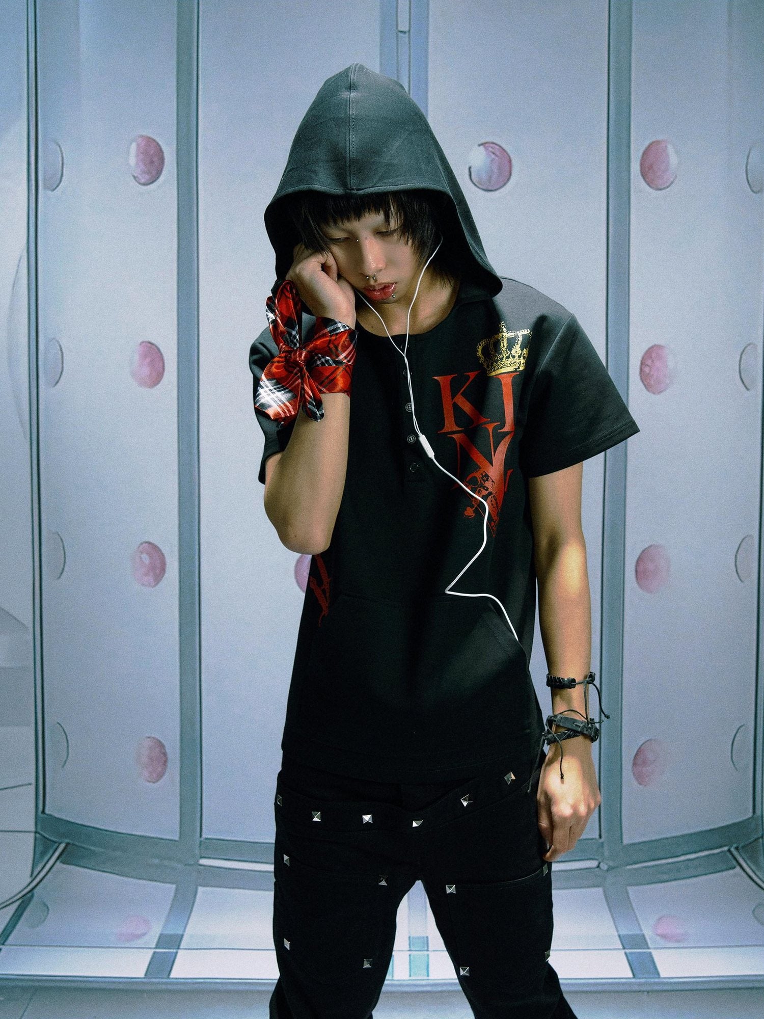 PAIKI Rhinestone Skull Print Slim Fit Hooded Unisex 100% Cotton Short Sleeve T-Shirts