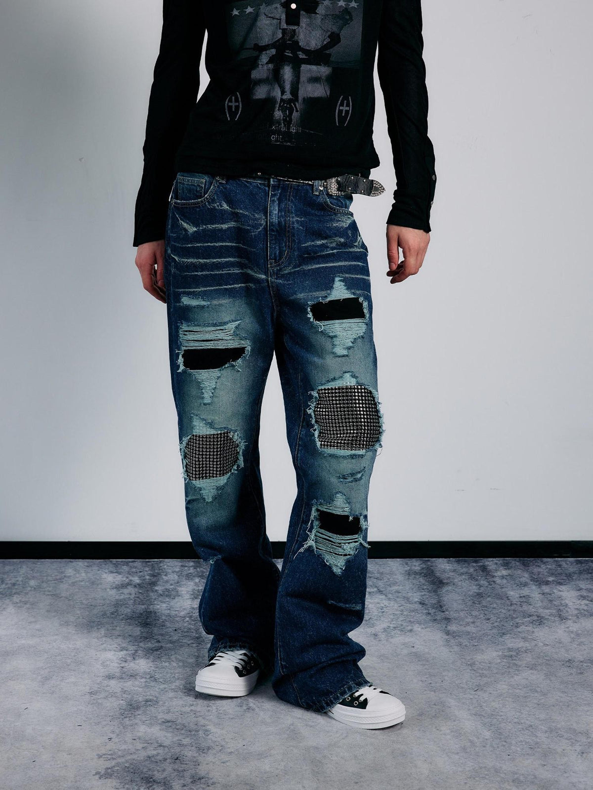 PAIKI Rhinestone Studded Embroidered Washed Women's Denim Ripped Jeans
