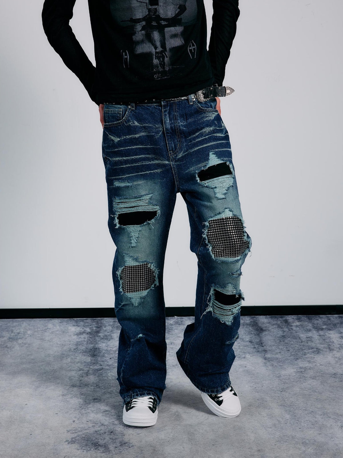 PAIKI Rhinestone Studded Embroidered Washed Women's Denim Ripped Jeans
