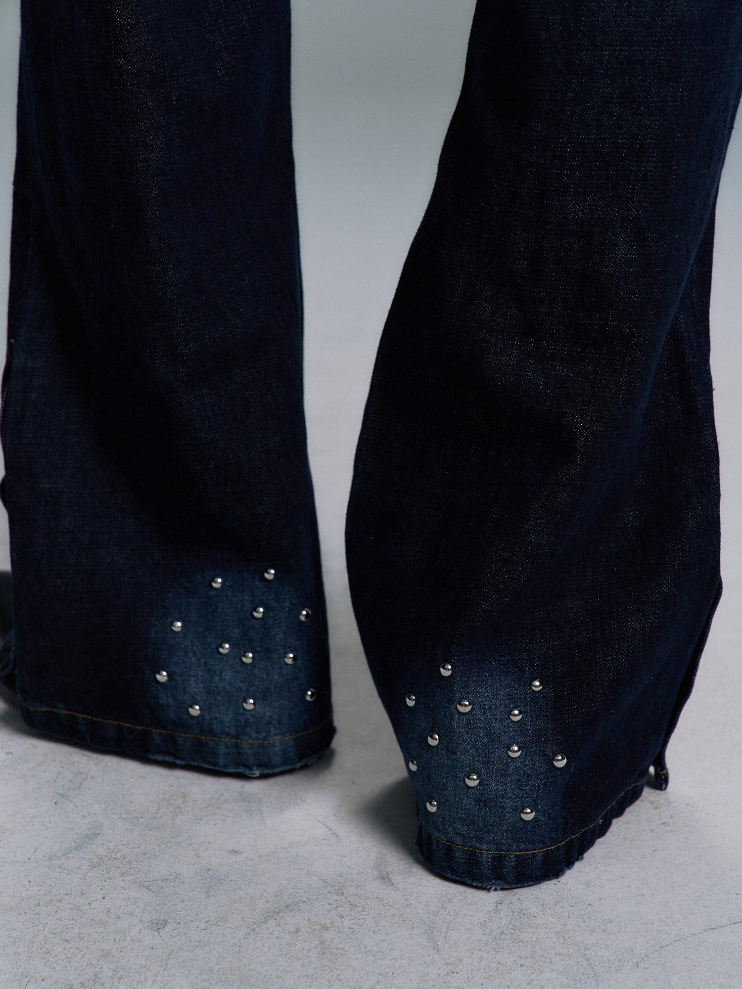 PAIKI Ripped Studded Washed Mid Rise Loose Plaid Casual Mens Blue Denim Flare Jeans