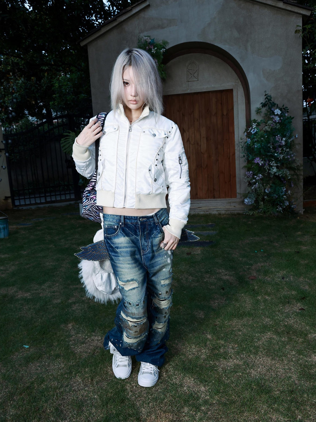 PAIKI Riveted Splatter Wash Distressed Straight Leg Women's Denim Distressed Jeans