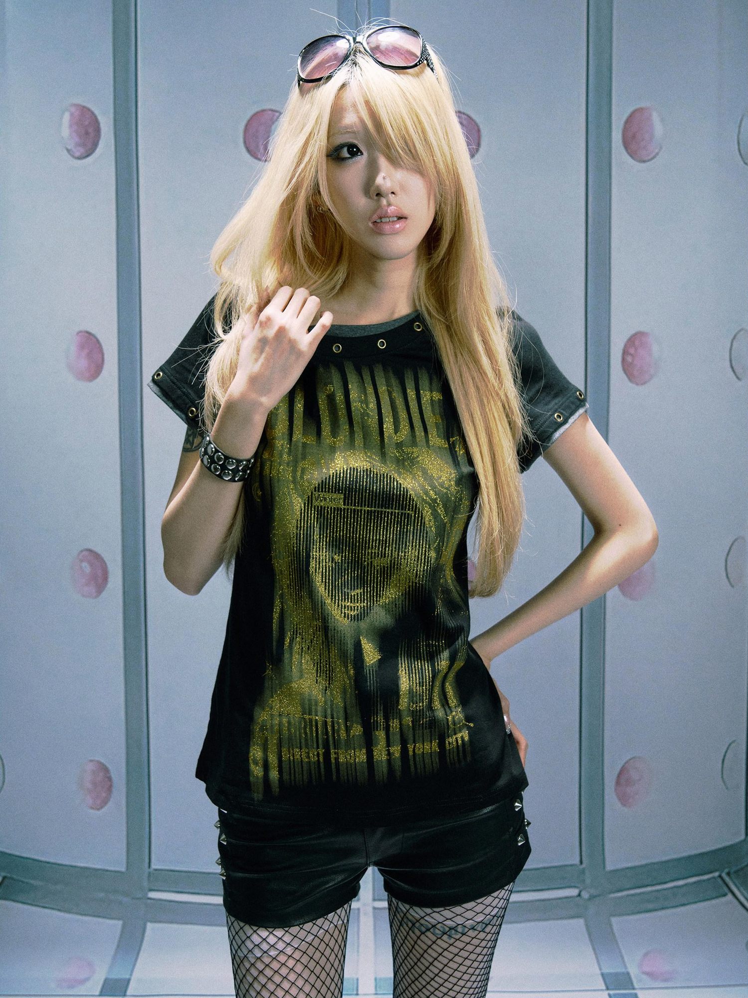 PAIKI Sequin Embossed Punk Slim Fit Unisex Sorona Pullover Short Sleeve T-Shirts