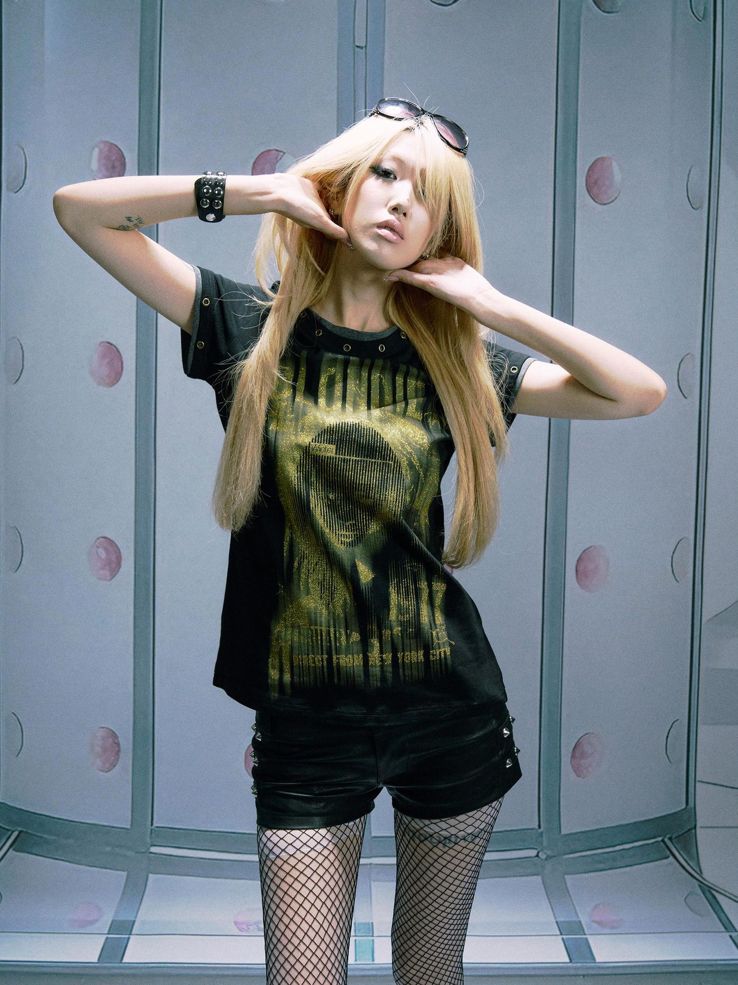 PAIKI Sequin Embossed Punk Slim Fit Unisex Sorona Pullover Short Sleeve T-Shirts