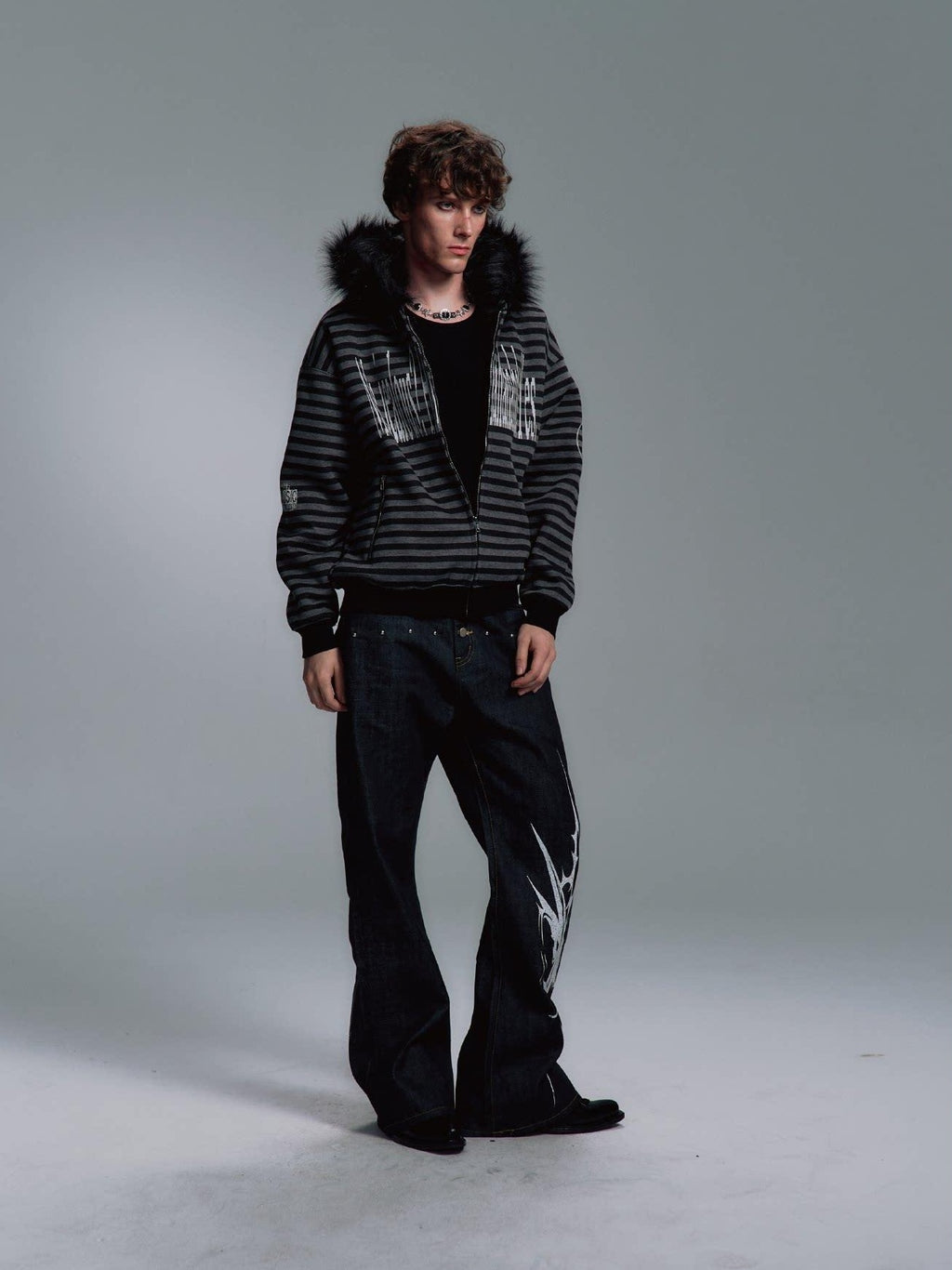 PAIKI Shape Retaining Slim Fit Zip Hooded Casual Men Letter Print Black Hoodies