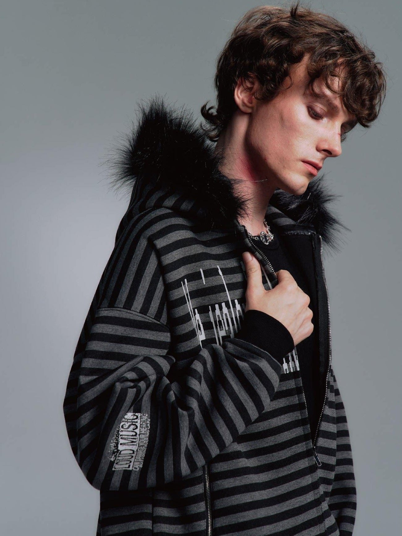 PAIKI Shape Retaining Slim Fit Zip Hooded Casual Men Letter Print Black Hoodies