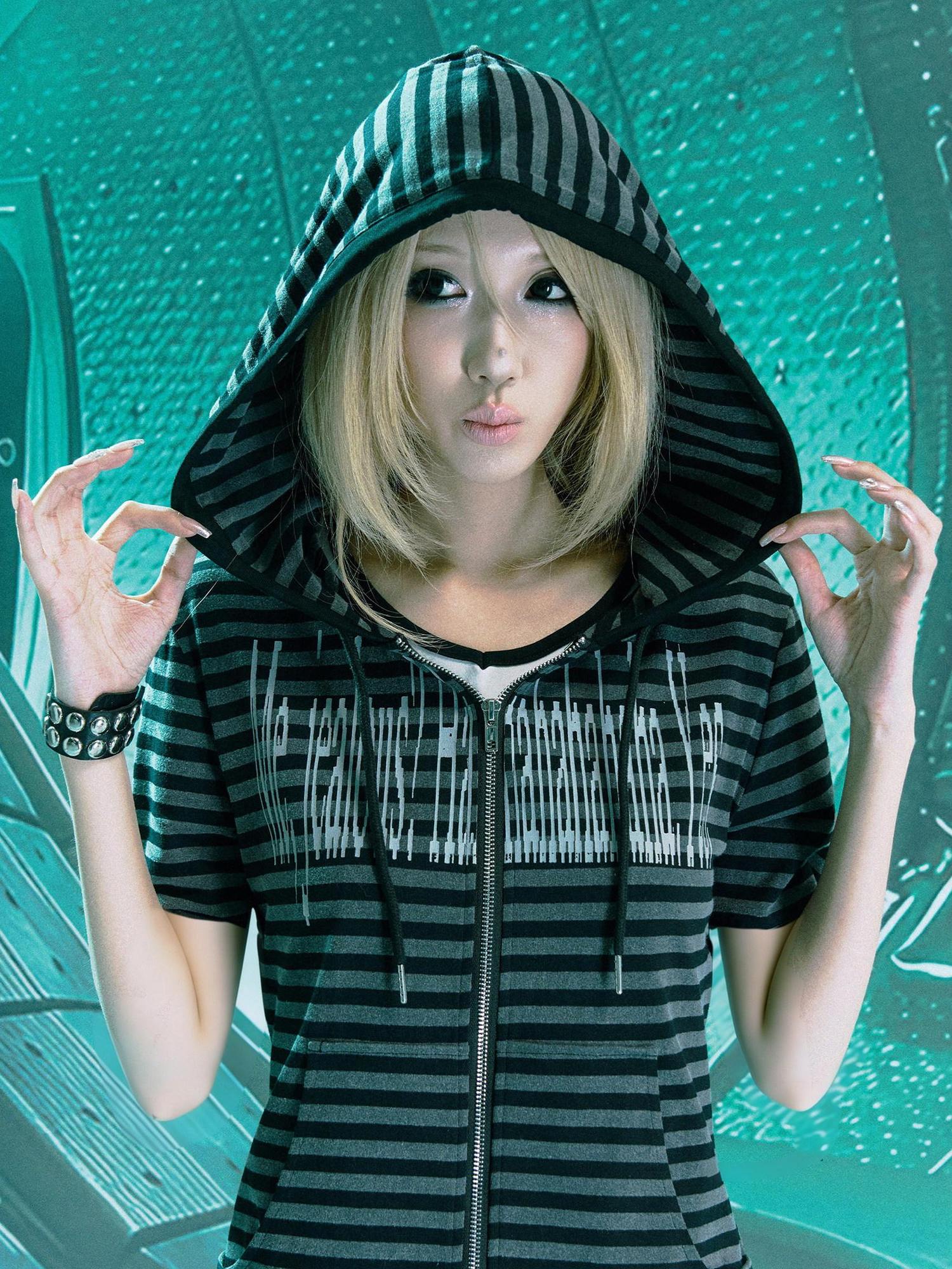 PAIKI Sorona Blend Slim Fit Hooded Unisex Striped Digital Print Short Sleeve T-Shirts