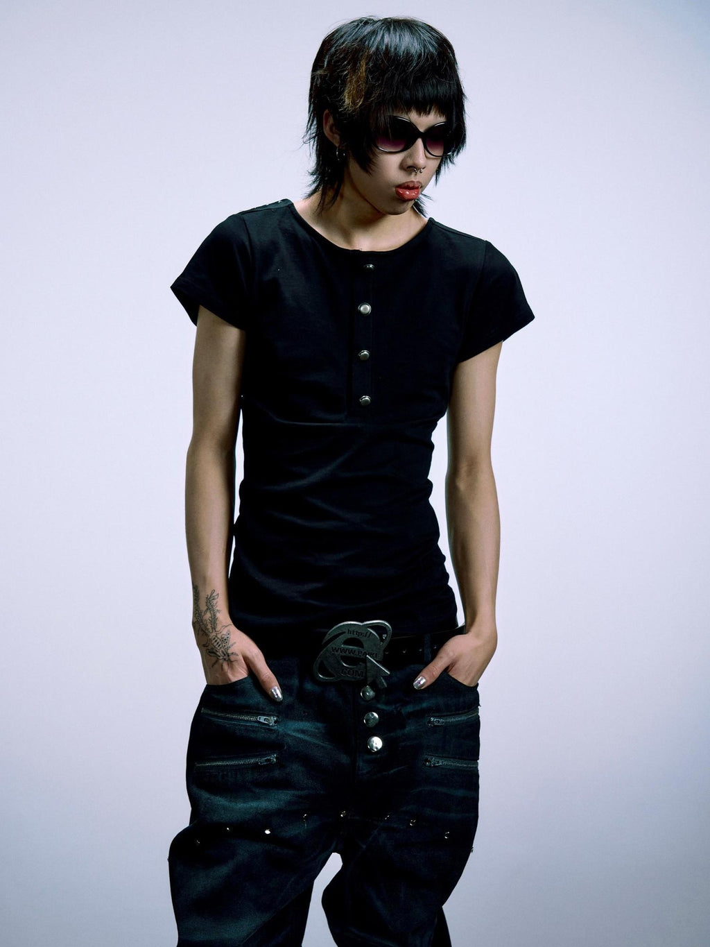 PAIKI Sorona Cotton Studded Slim Punk Henley Cross Unisex Black Short Sleeve T-Shirts