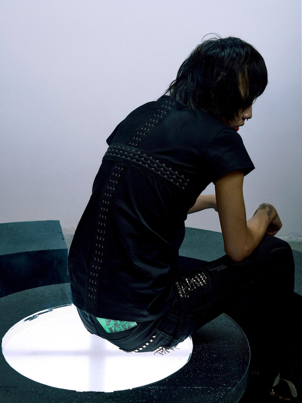 PAIKI Sorona Cotton Studded Slim Punk Henley Cross Unisex Black Short Sleeve T-Shirts